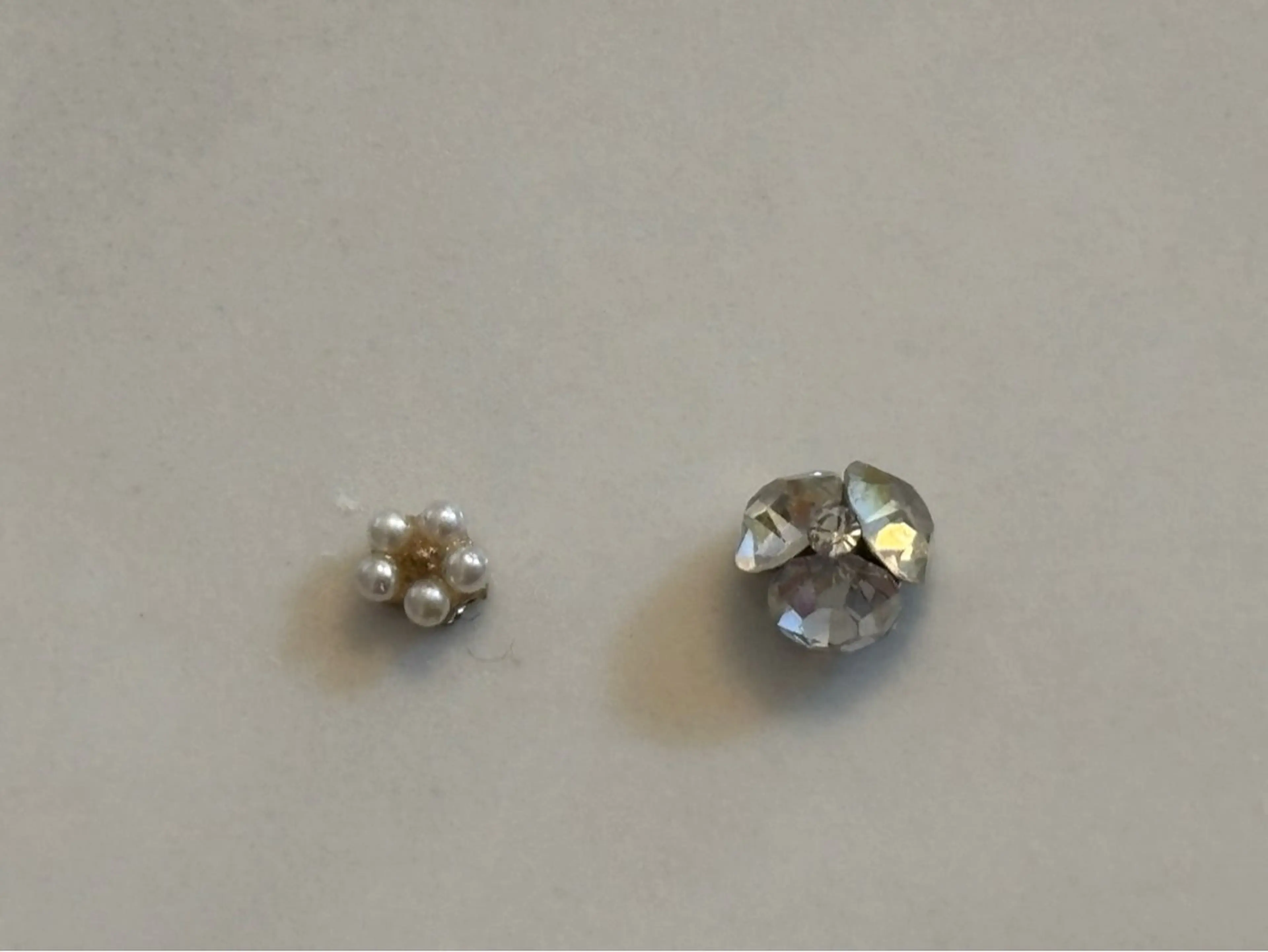 ネイル ストーンネイル eccoネイル南越谷所属・サブスクネイル eccoネイル南越谷のネイルデザイン