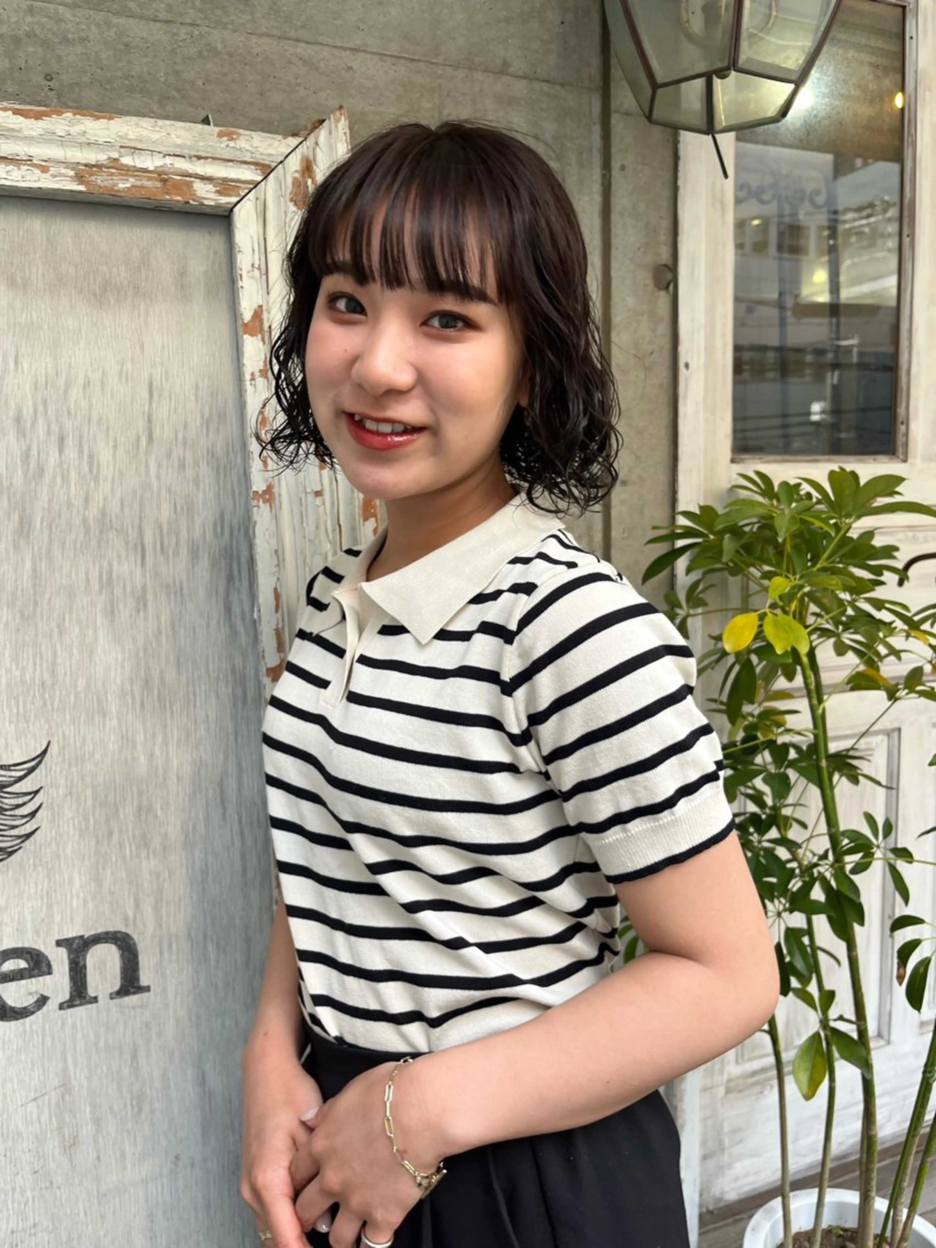 ミディアム カット パーマ トリートメント ハイトーン/顔まわり レイヤー/YUKAのヘアスタイル