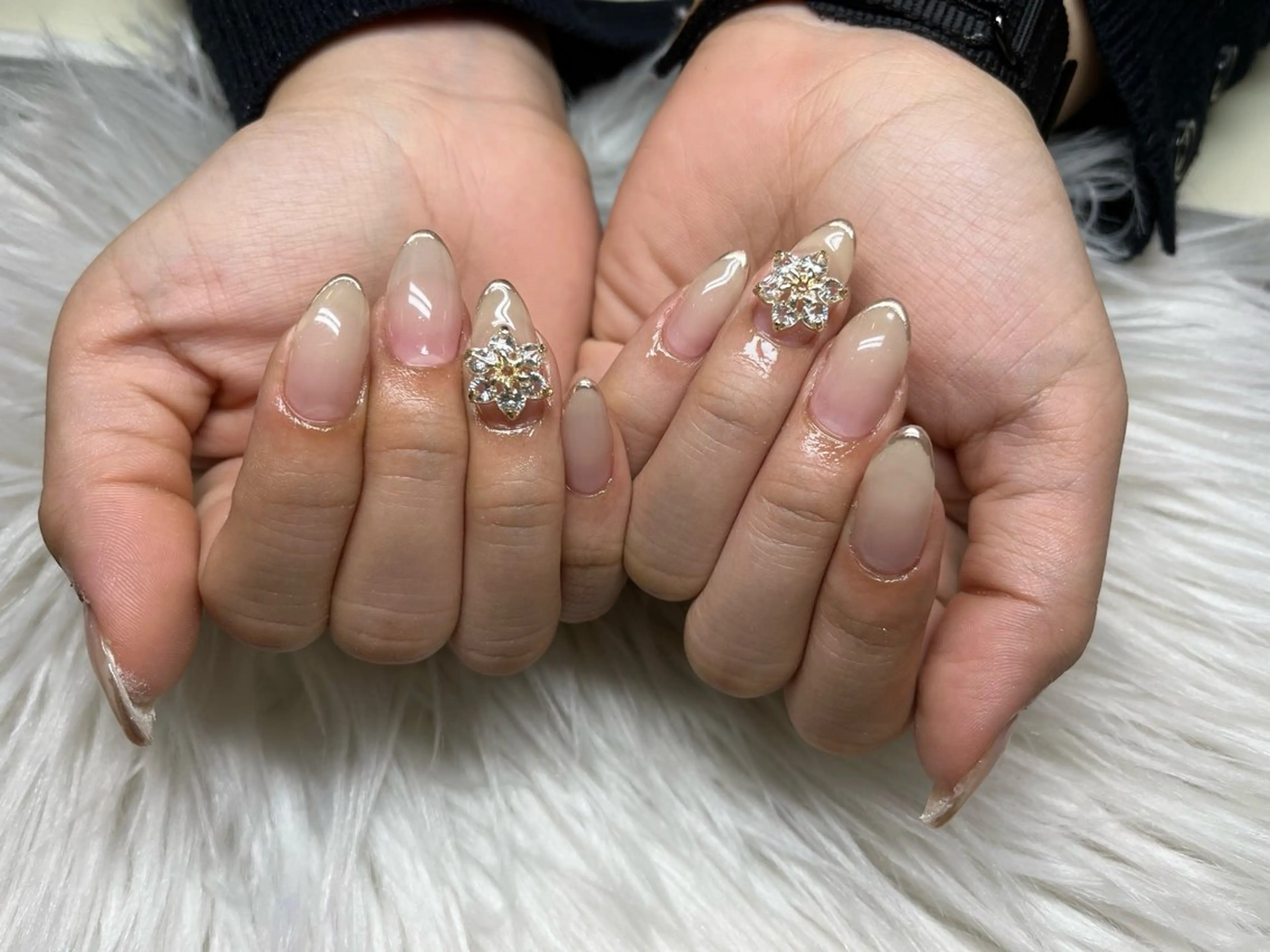 ネイル SOARE🤍 🤍のネイルデザイン