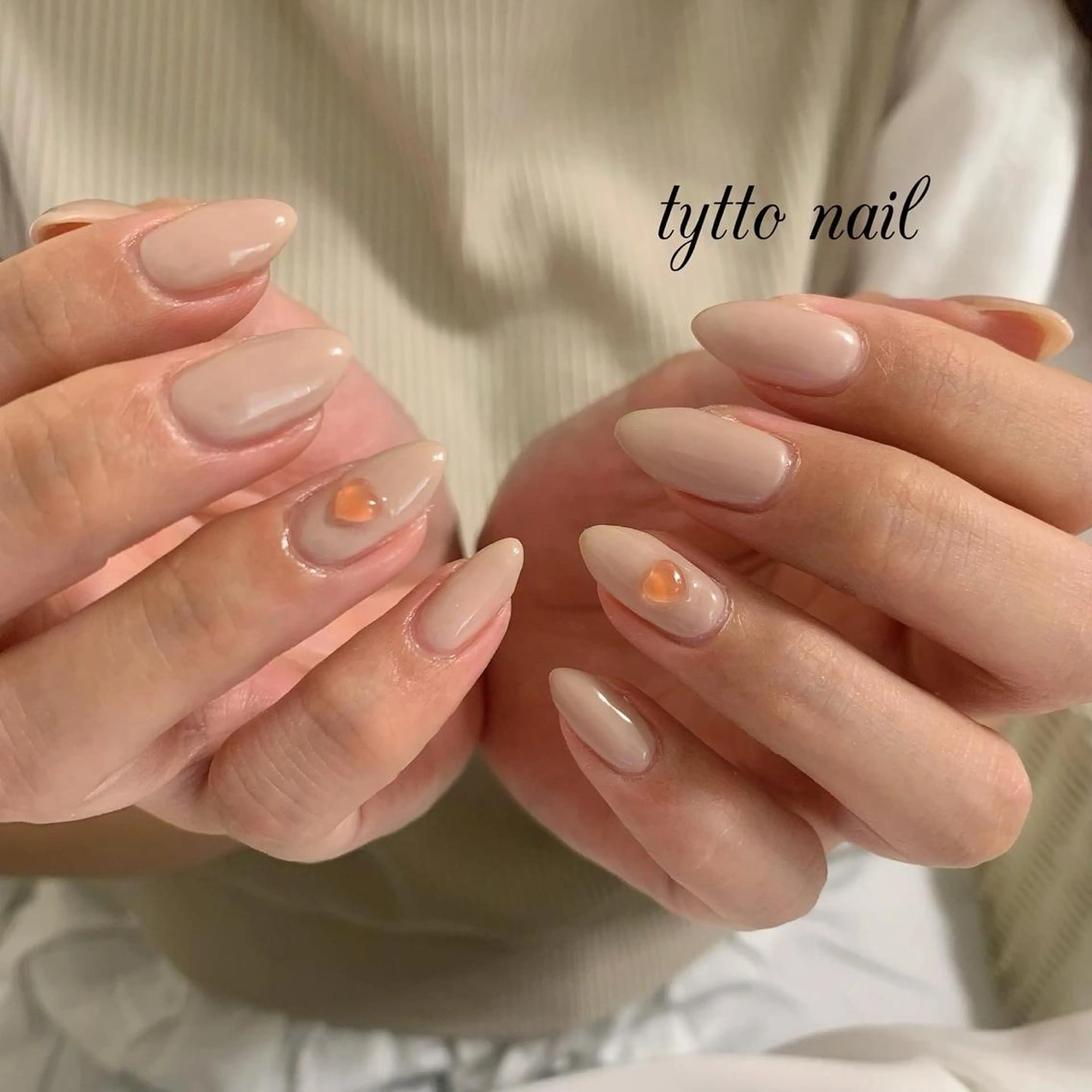 ネイル ハート 氷ネイル・うるうるネイル 韓国ネイル オフィスネイル シンプルネイル ハンドネイル tytto nail ❤︎‪‪eri‪‪のネイルデザイン