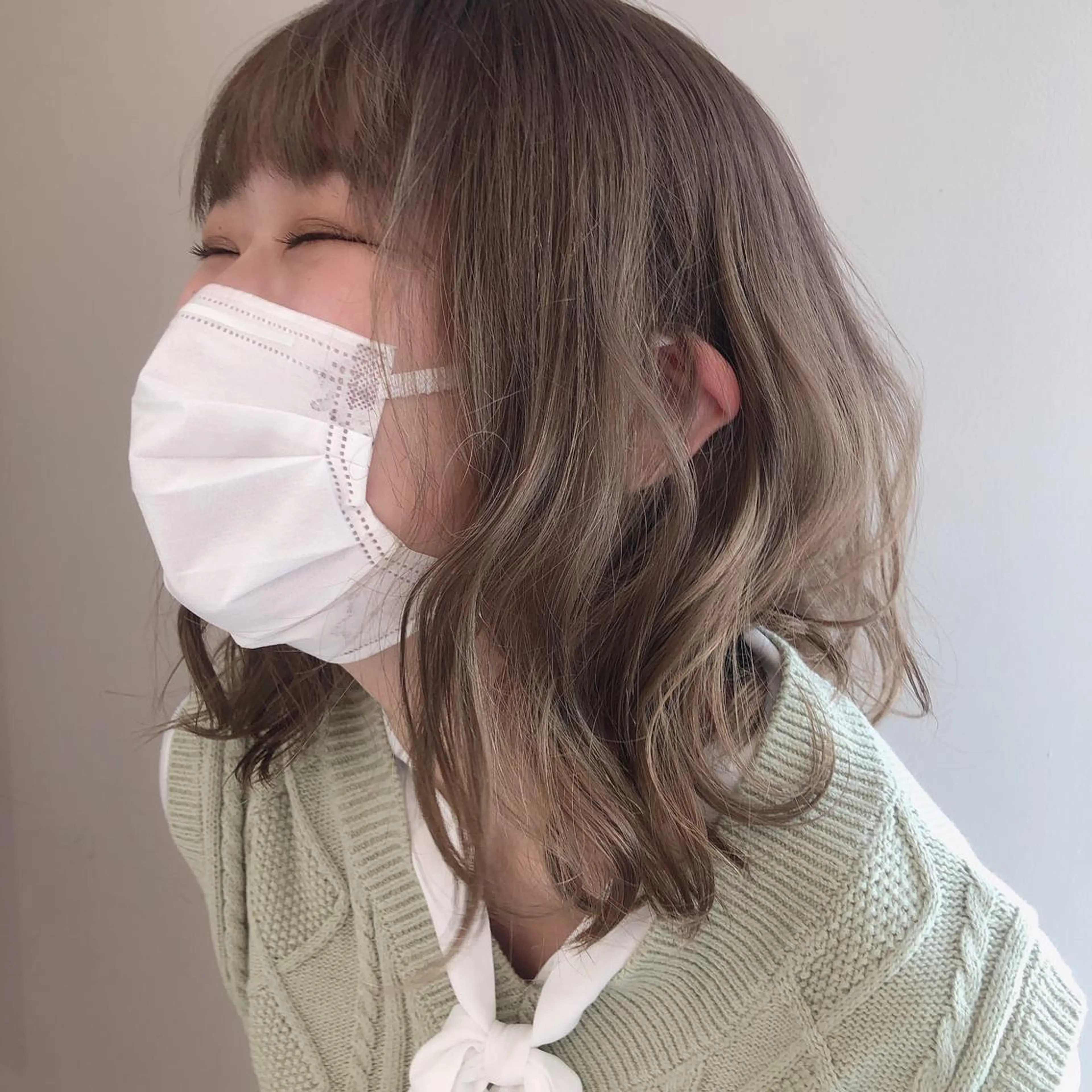 セミロング カラー ベージュカラー ミルクティーベージュ ヘアカラー トリートメント 似合わせ.ﾍｱｾｯﾄ 得意🌹井上美沙のヘアスタイル