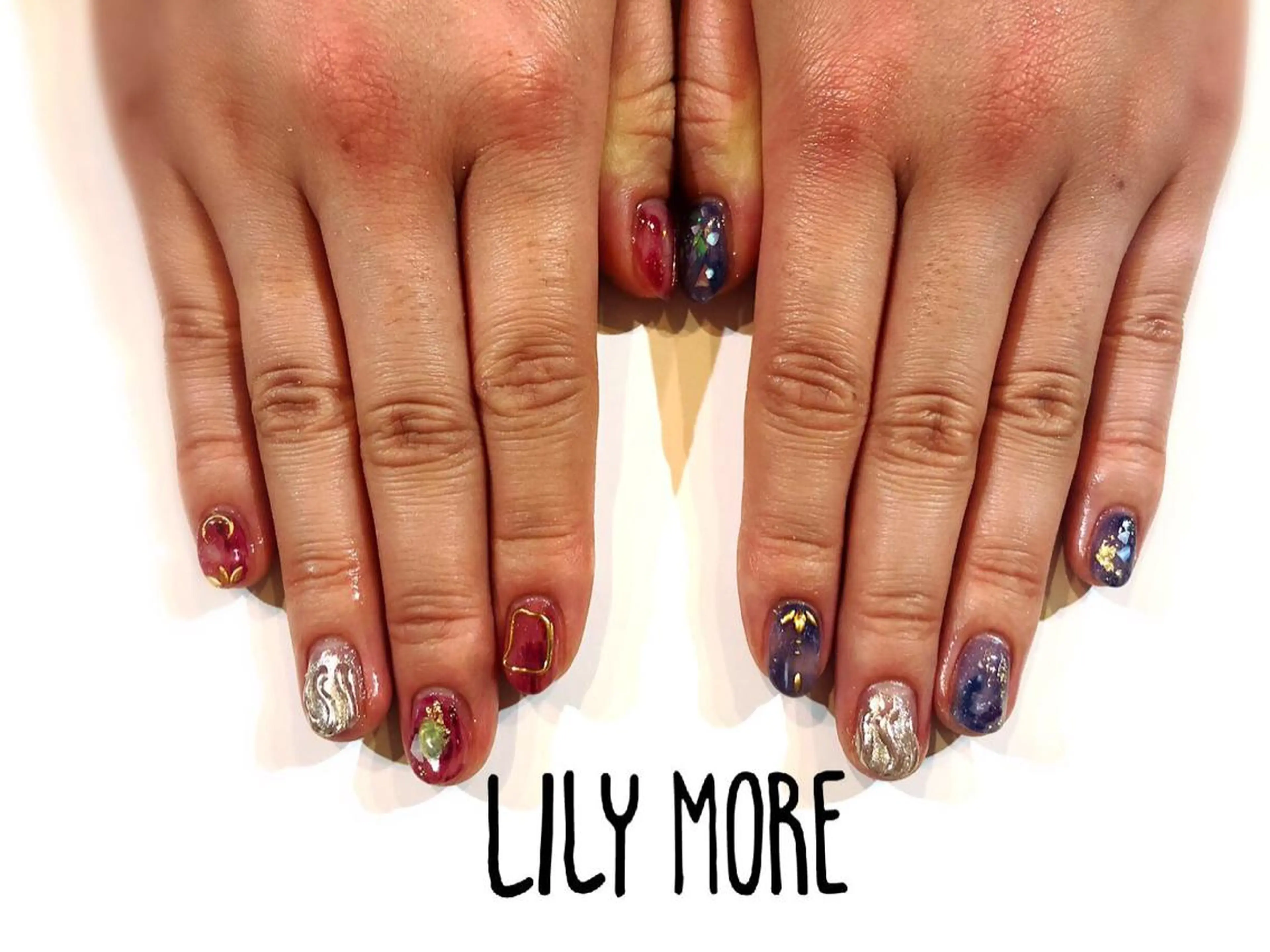 ネイル ニュアンスネイル Lily closetのネイルデザイン