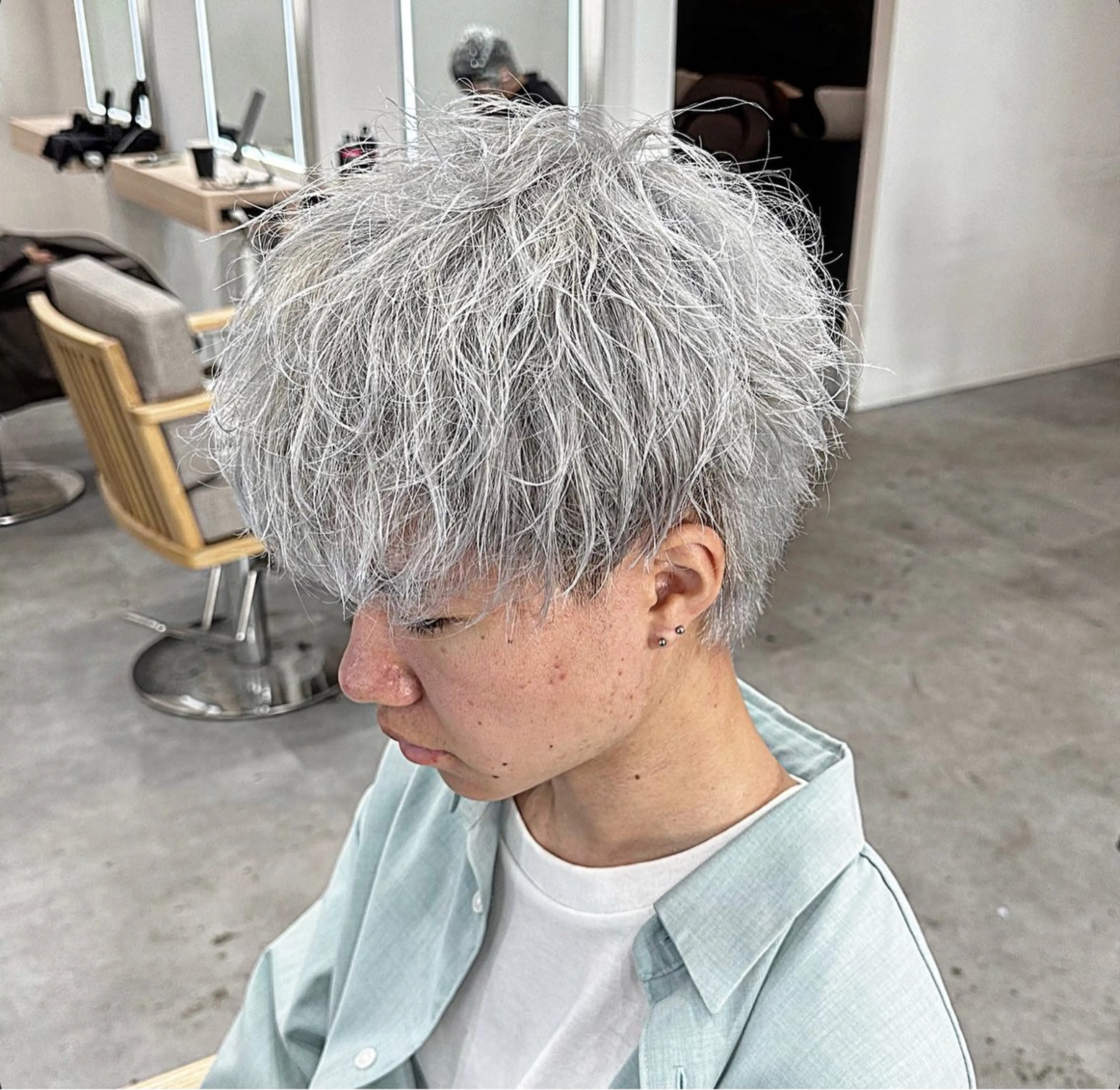 カット＋ブリーチ＋カラーの写真