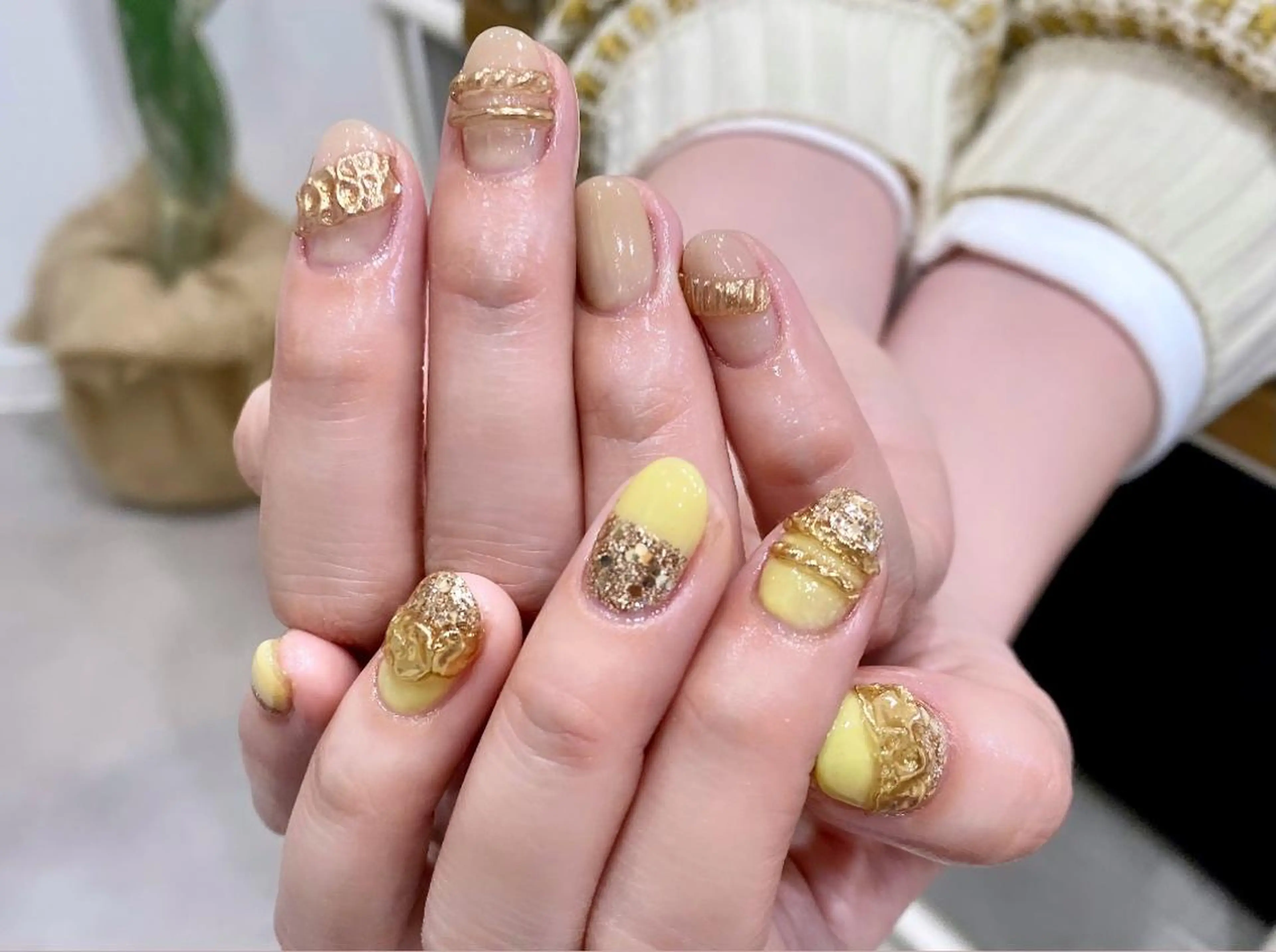 ネイル gluck(グリュック)所属・なかがわ まゆこのネイルデザイン