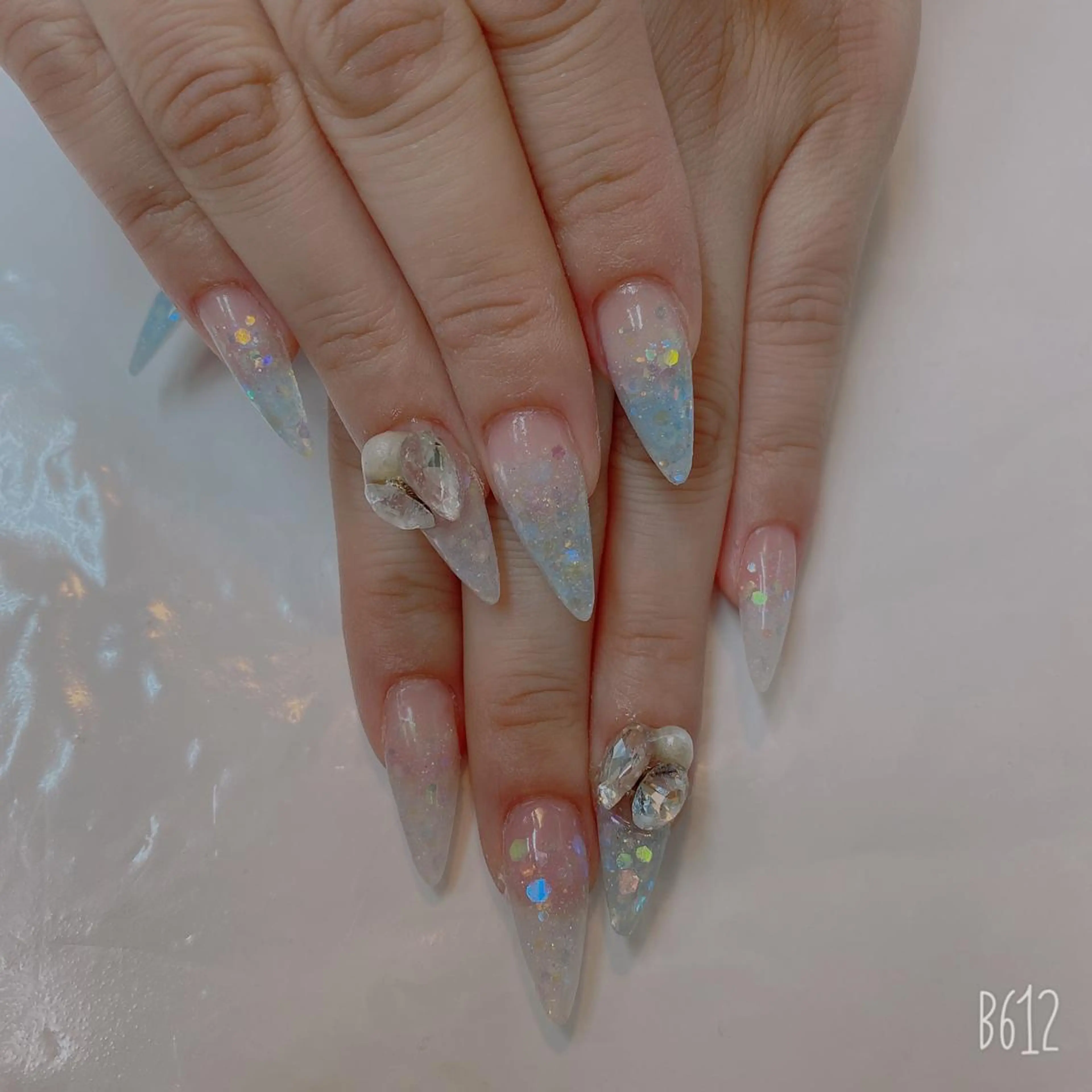 ネイル ハンドネイル ニコ ニコのネイルデザイン