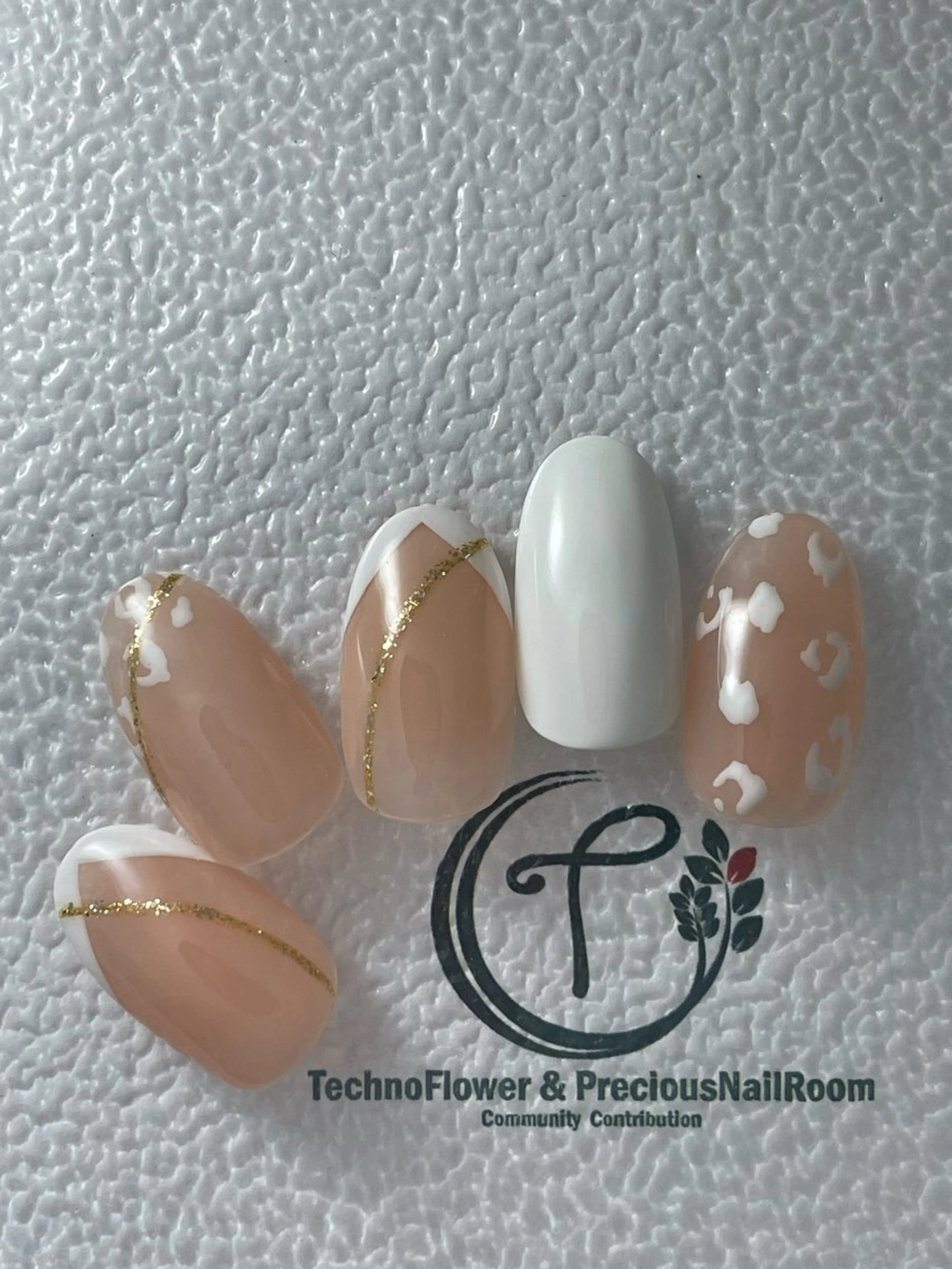 ネイル フラワーネイル precious nail room所属・precious nail  roomのネイルデザイン