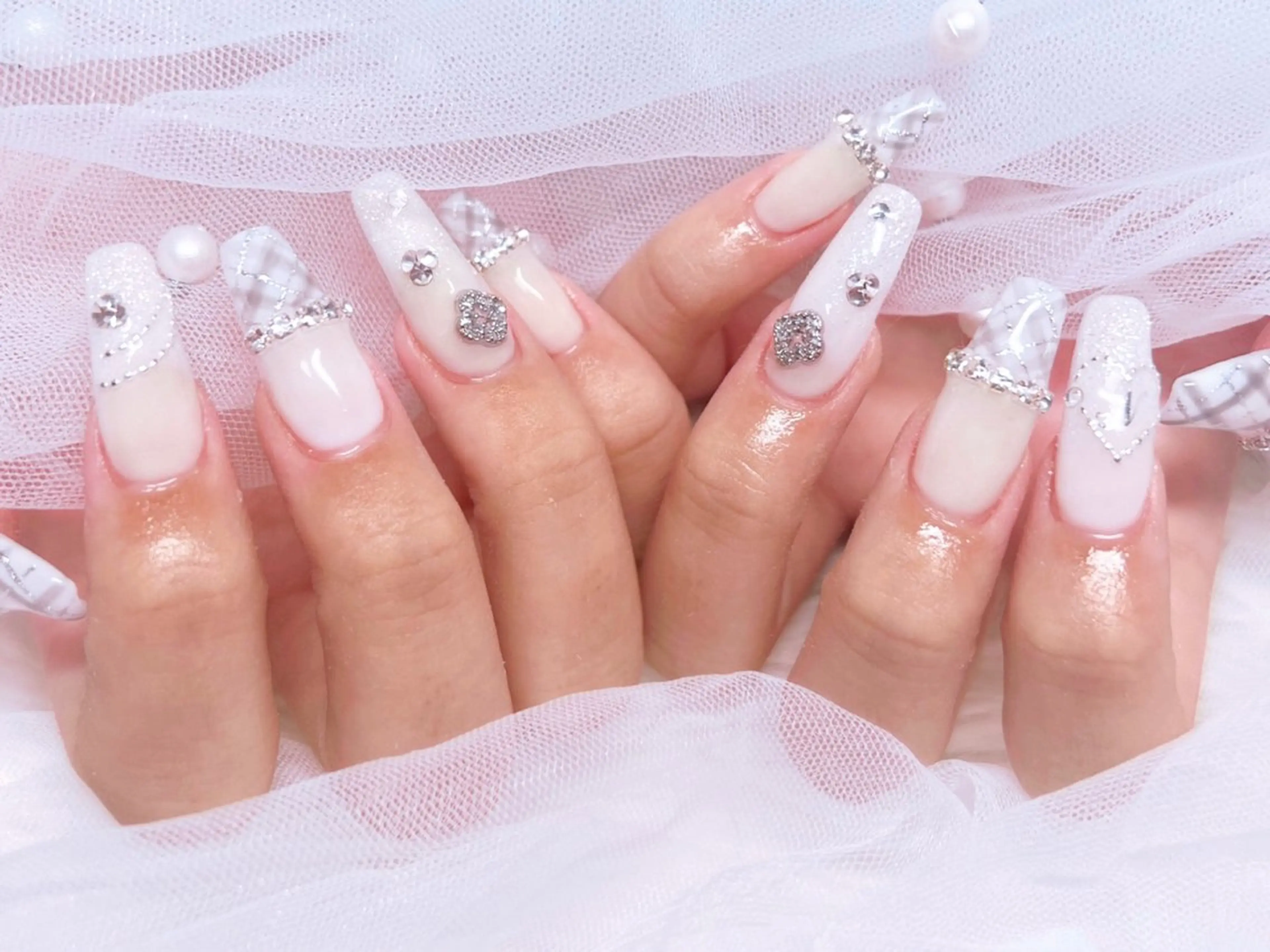 ネイル ガーリー ロングネイル スカルプネイル Noix Mのネイルデザイン