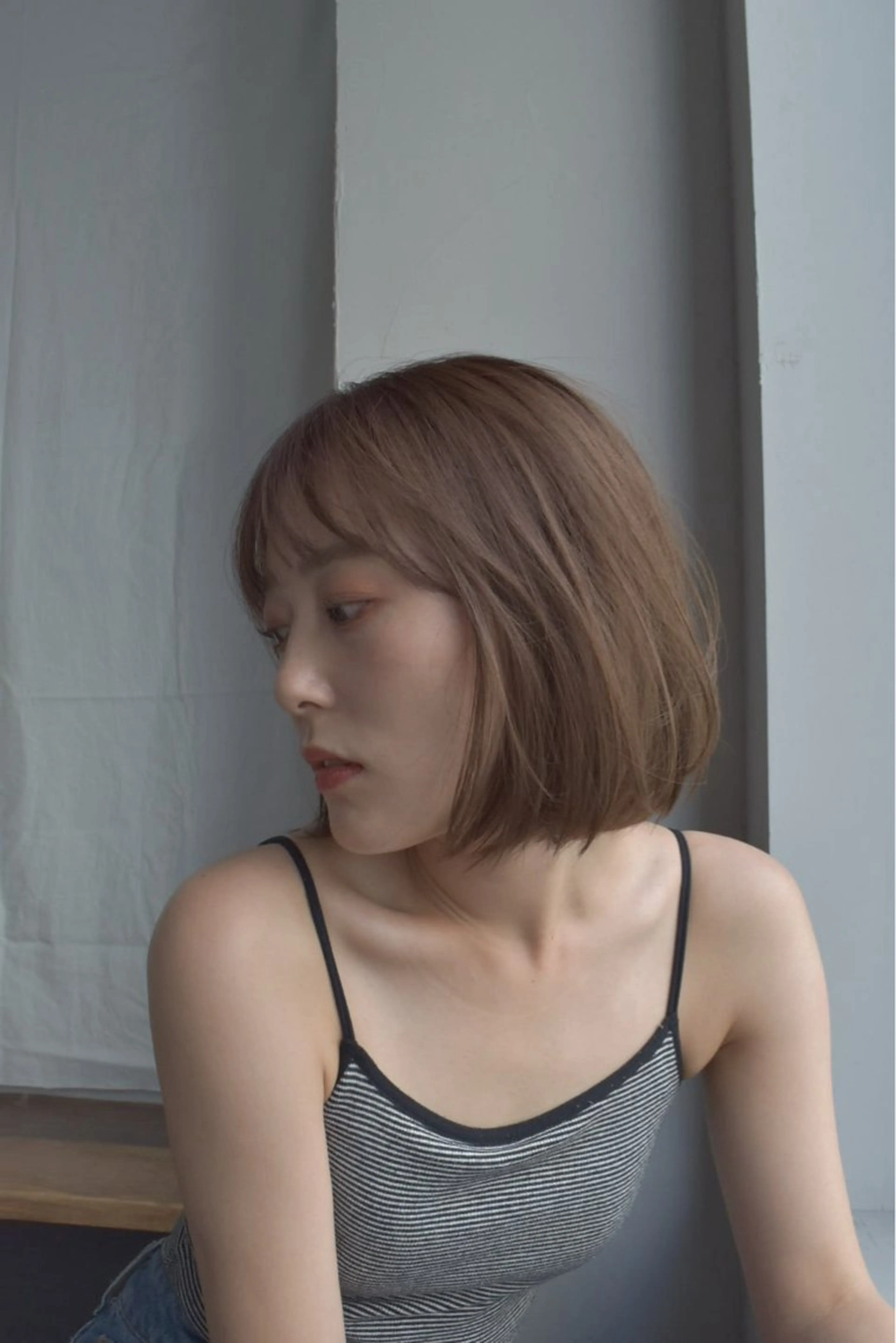 ショート カット ヘアカラー ウシロダ メグミ ／ボブ／透明感カラーのヘアスタイル