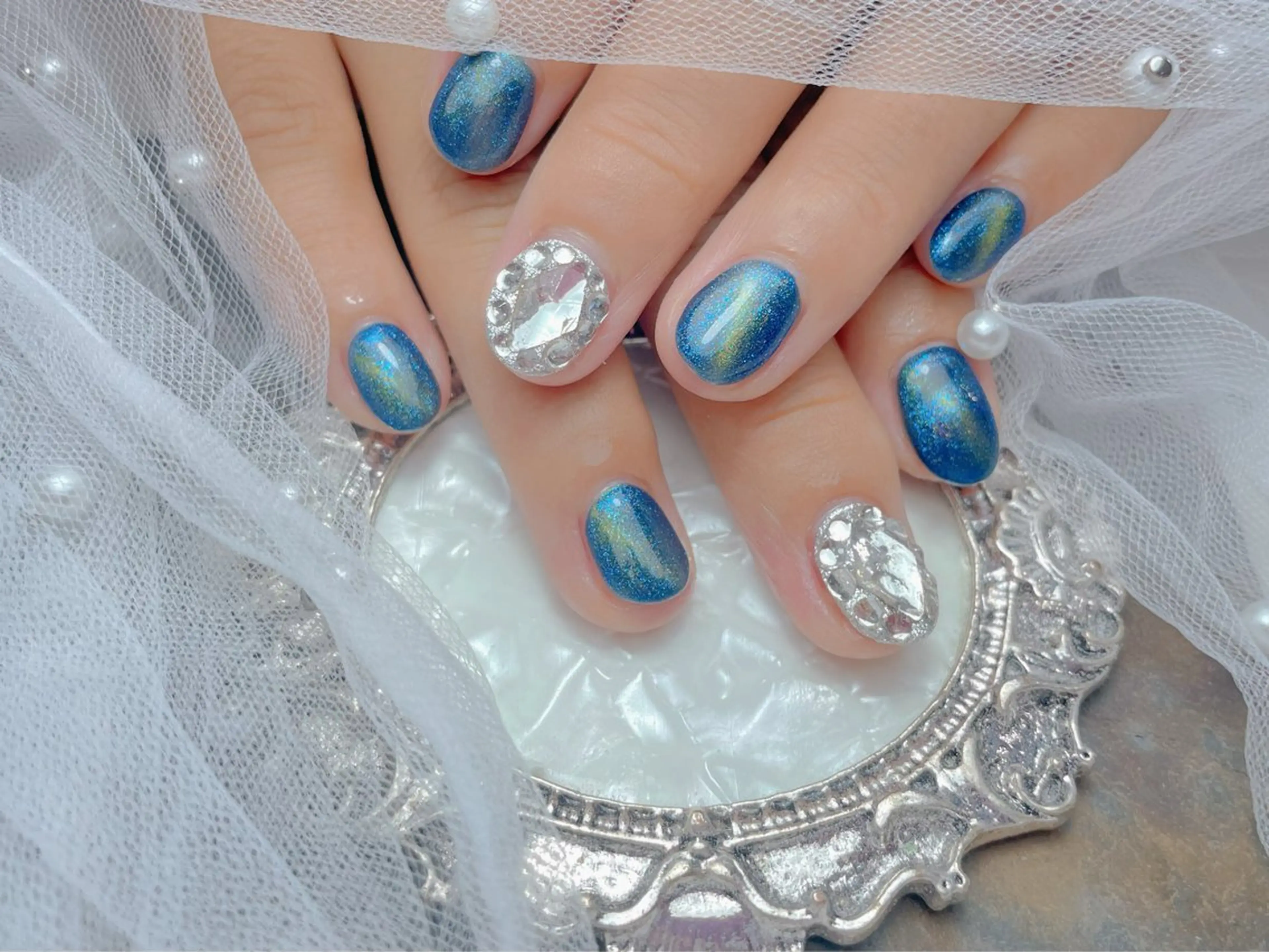 ネイル ハンドネイル マジックミラー所属・マジック ミラーのネイルデザイン