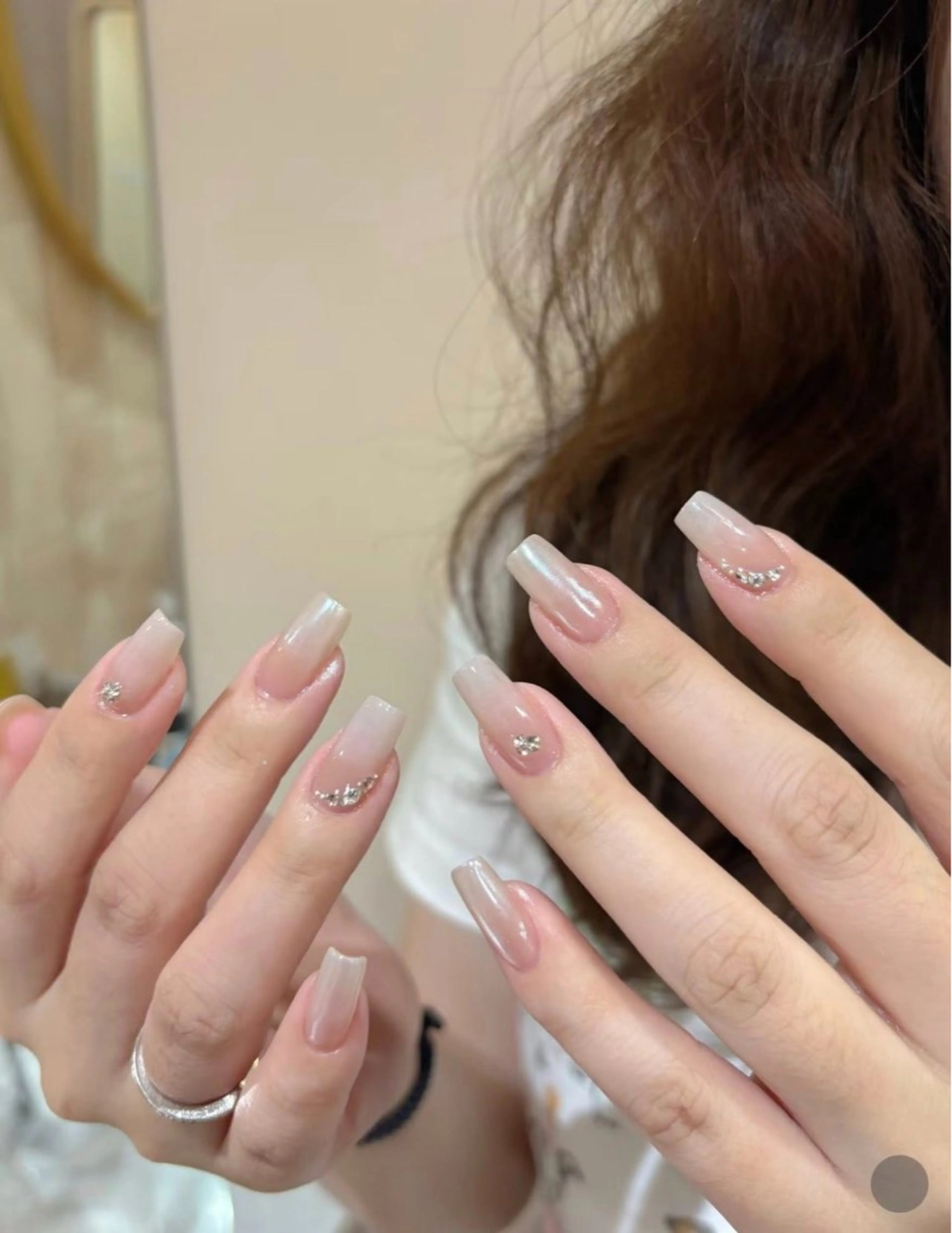 ネイル アートネイル チークネイル 韓国ネイル マグネットネイル ニュアンスネイル NAILS168 新大久保店のネイルデザイン