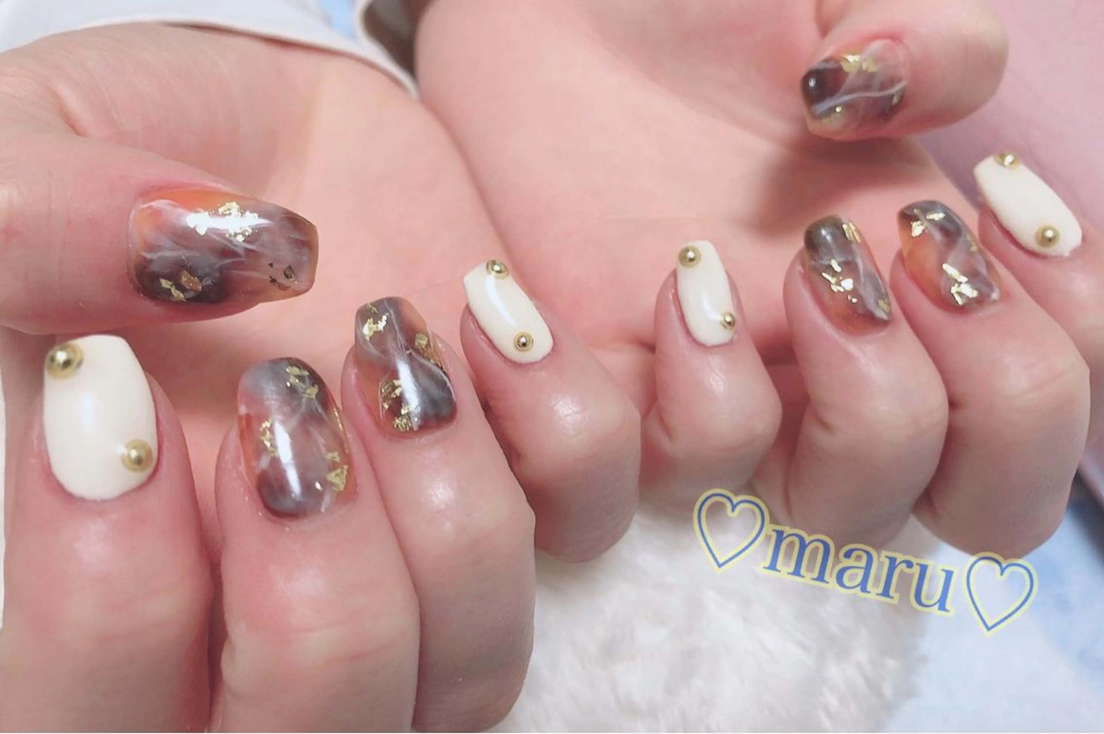 ネイル ハンドネイル フットネイル まるみ ♡のネイルデザイン