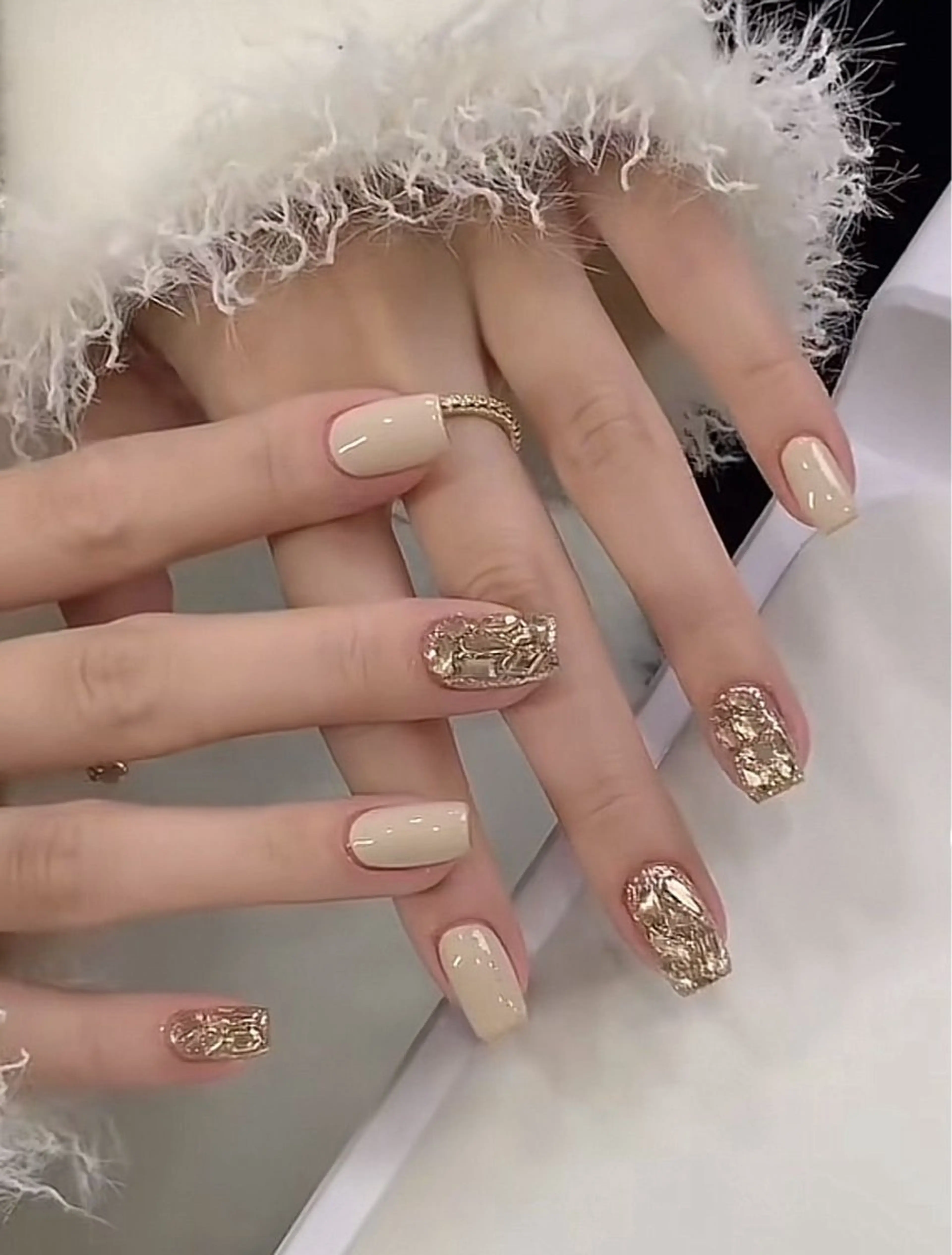 ネイル ハンドネイル EMI ANA.CHUOのネイルデザイン