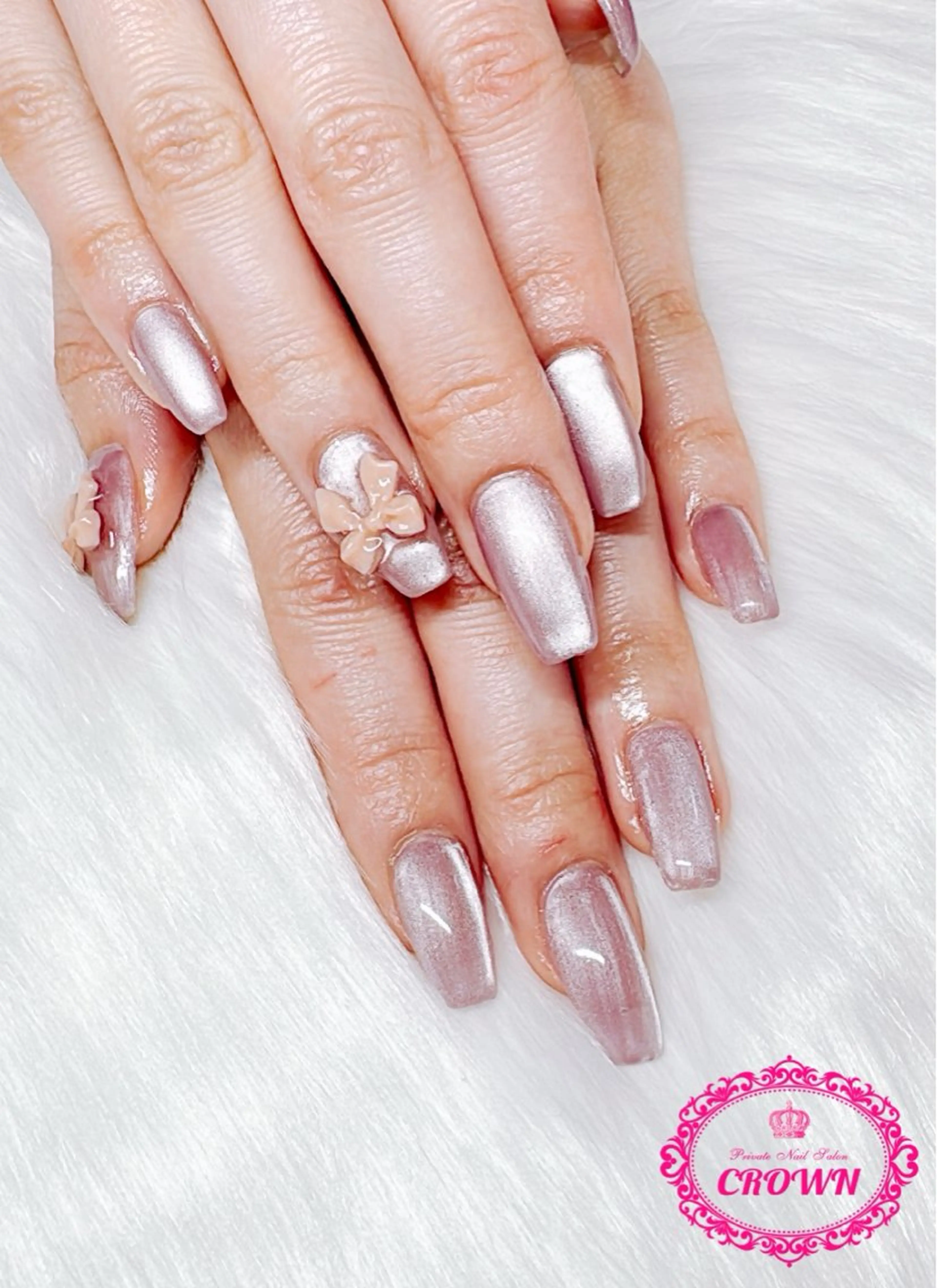 ネイル CROWN プライベートサロンのネイルデザイン