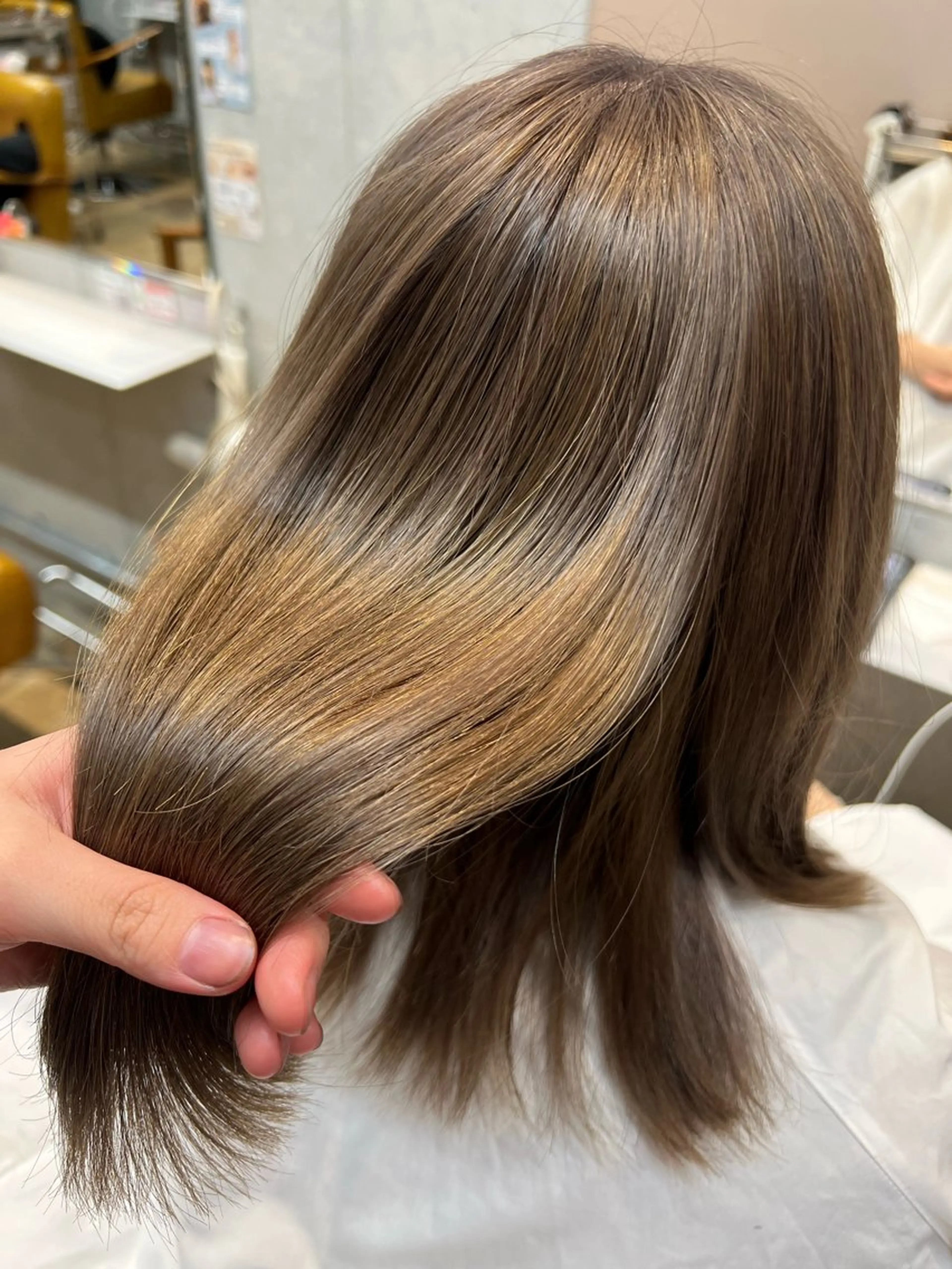 ロング カラー カコ/レイヤーカット ヘアアレンジのヘアスタイル