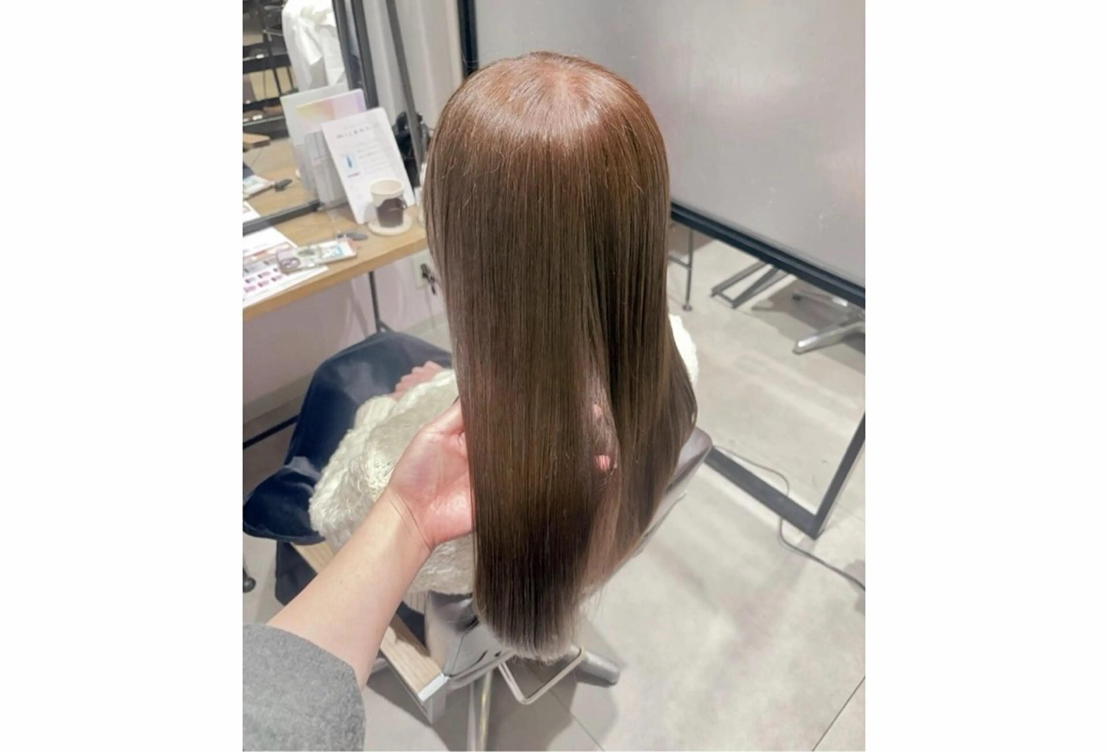 カラー 梶 瑞希のヘアスタイル