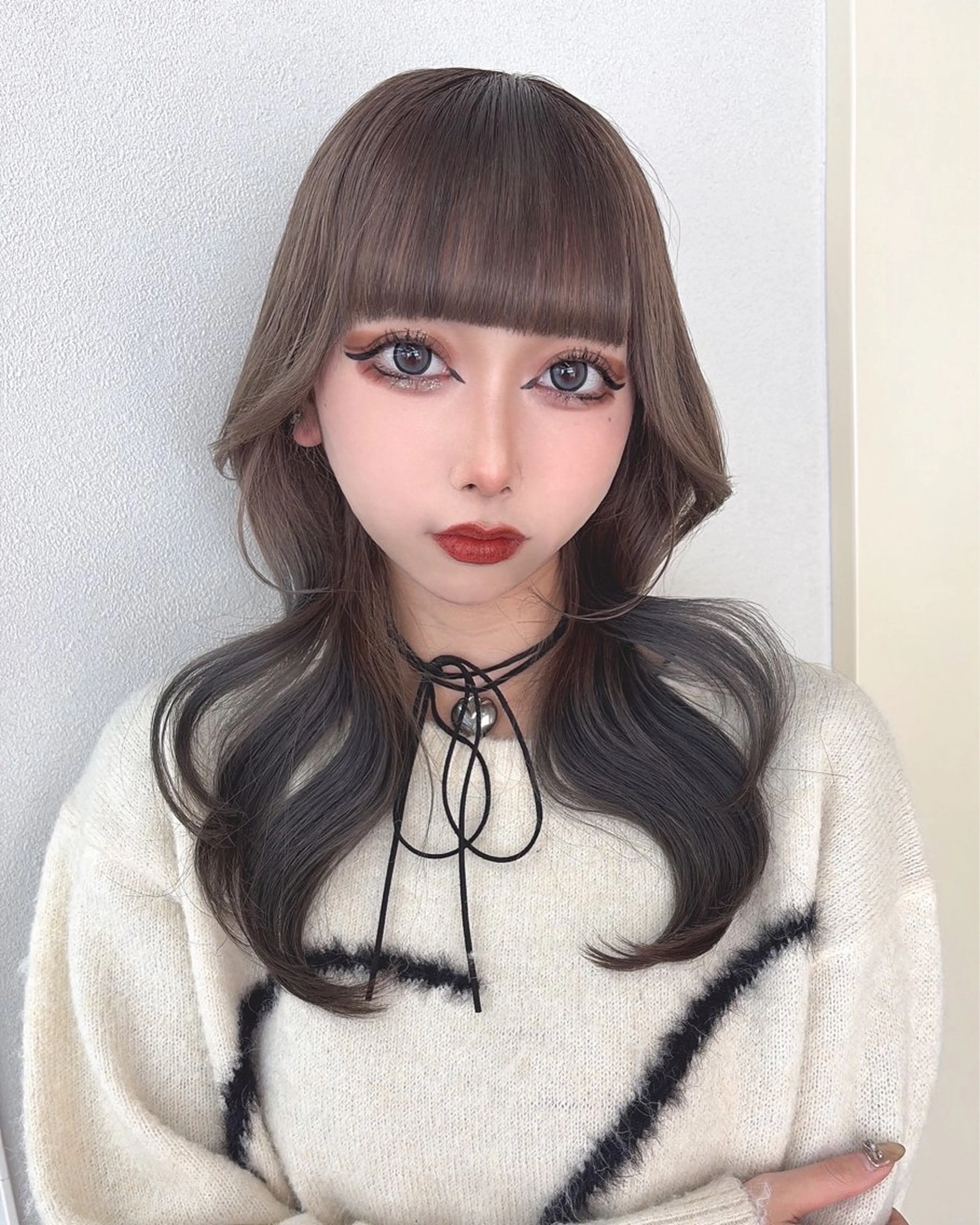 セミロング カット ヘアカラー maya レイヤーカットのヘアスタイル