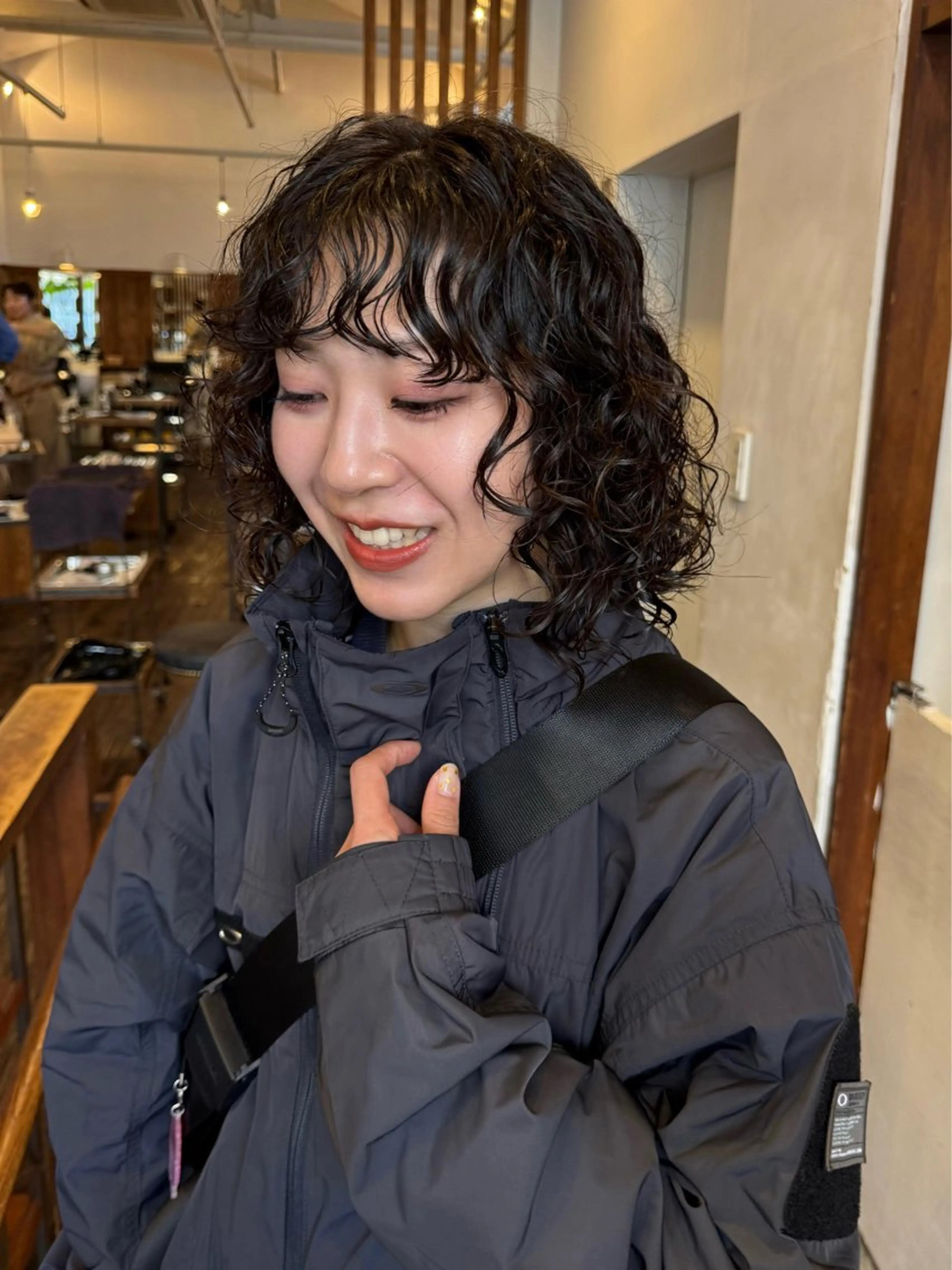 ミディアム パーマ カット パーマ トリートメント MOK大阪梅田店 Asahiのヘアスタイル