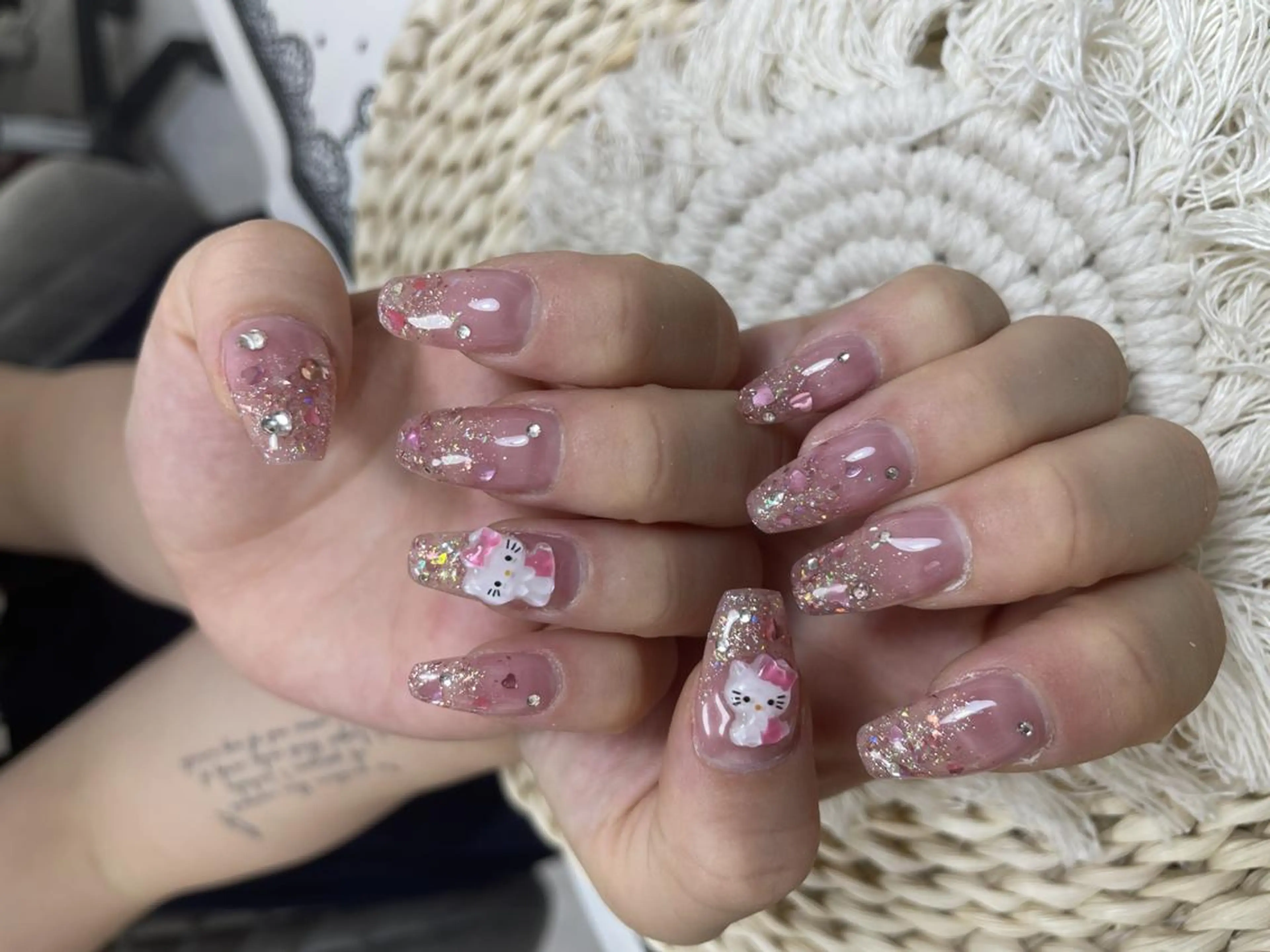 ネイル ハンドネイル DEMAIN- 🌹のネイルデザイン