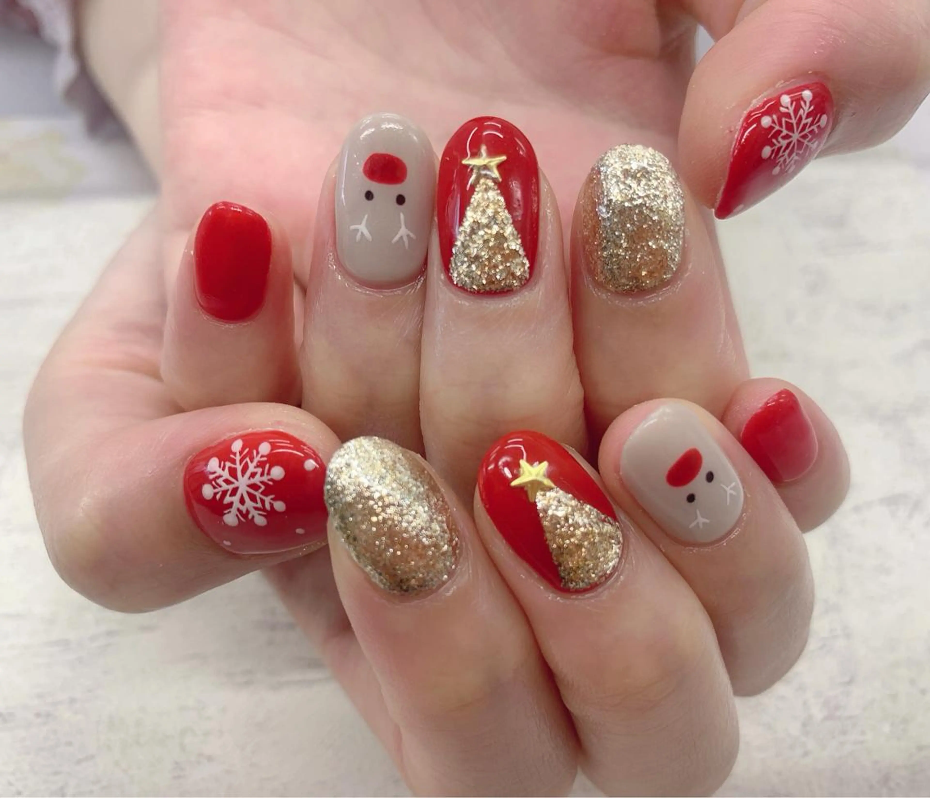 ネイル 冬ネイル クリスマス Romine アイラッシュ&ネイルのマツエク・マツパデザイン