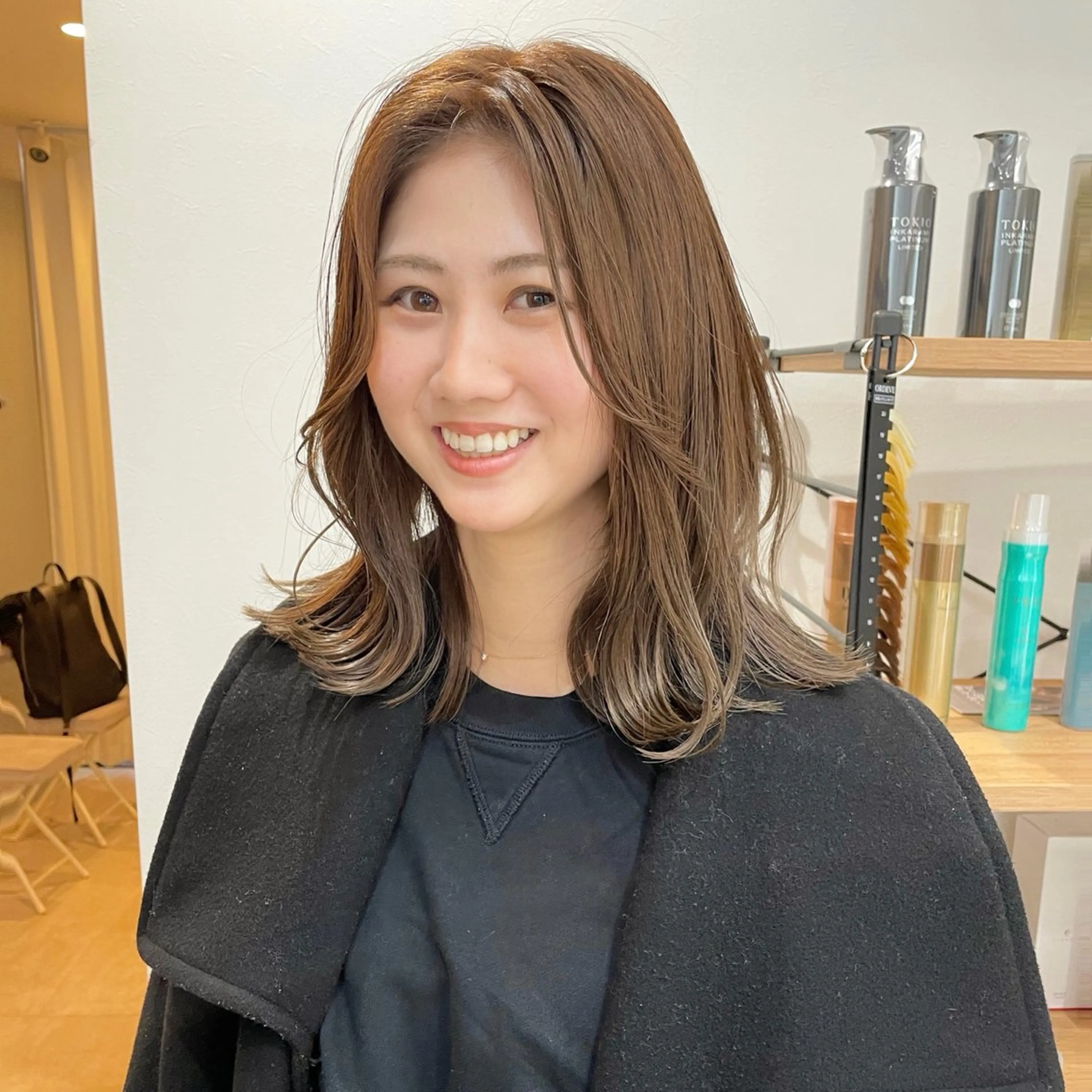 ミディアム カラー ベージュカラー ミルクティーベージュ くびれヘア カット ヘアカラー トリートメント 堀江将太朗/恵比寿/ メンズカットのヘアスタイル