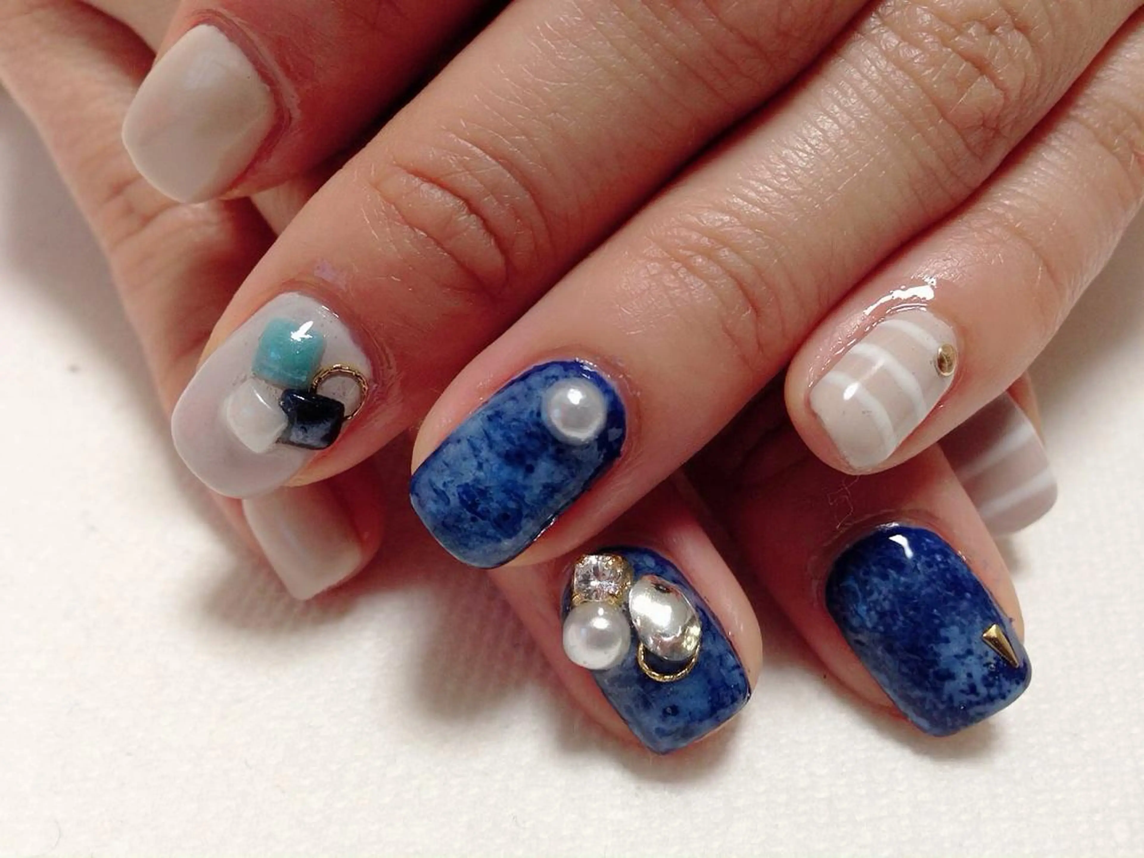 ネイル Nail's Cecile所属・Cecile Rieのネイルデザイン