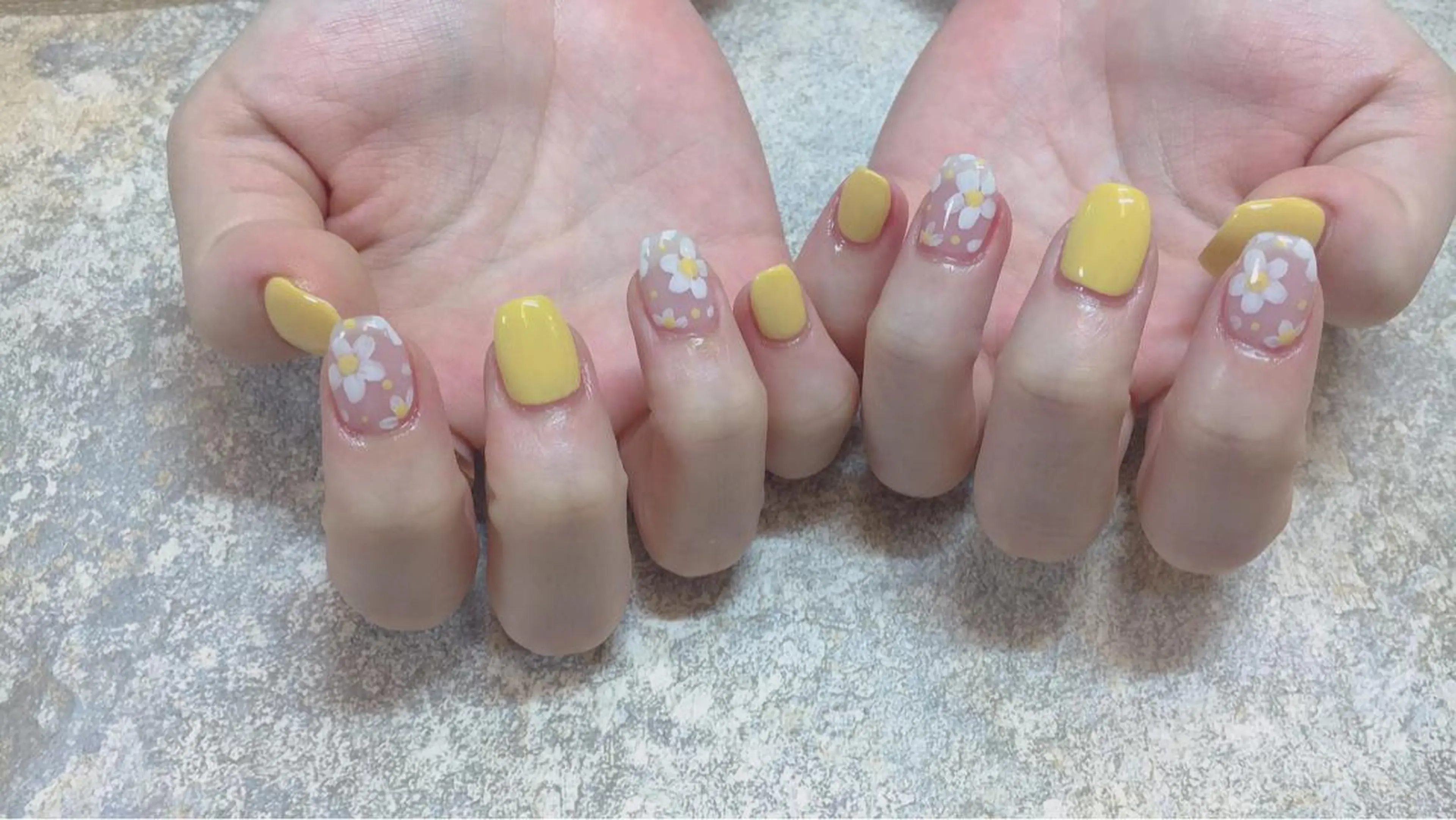 ネイル ハンドネイル LOVE NAIL 💕Sonoのネイルデザイン