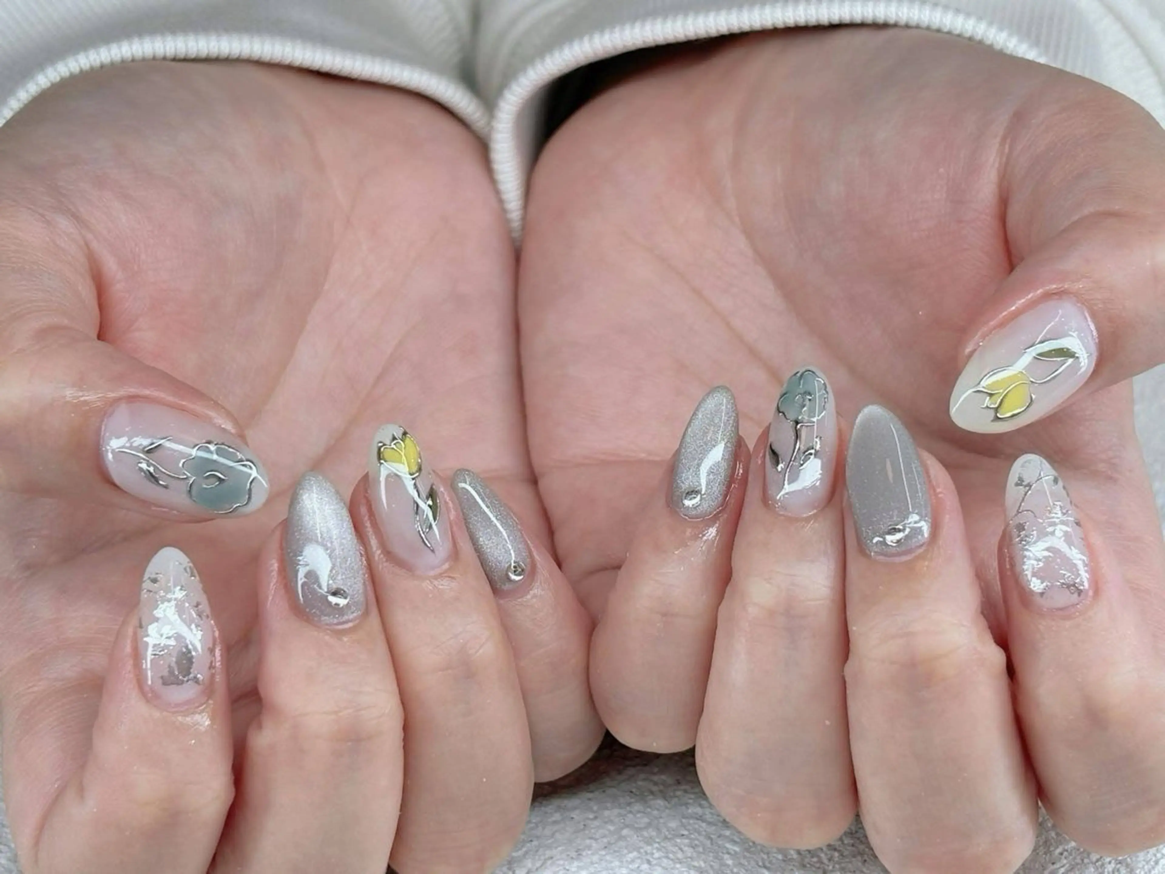 ネイル オーロラネイル ブルー チークネイル フットネイル フレンチネイル NAILS168 大家店のネイルデザイン