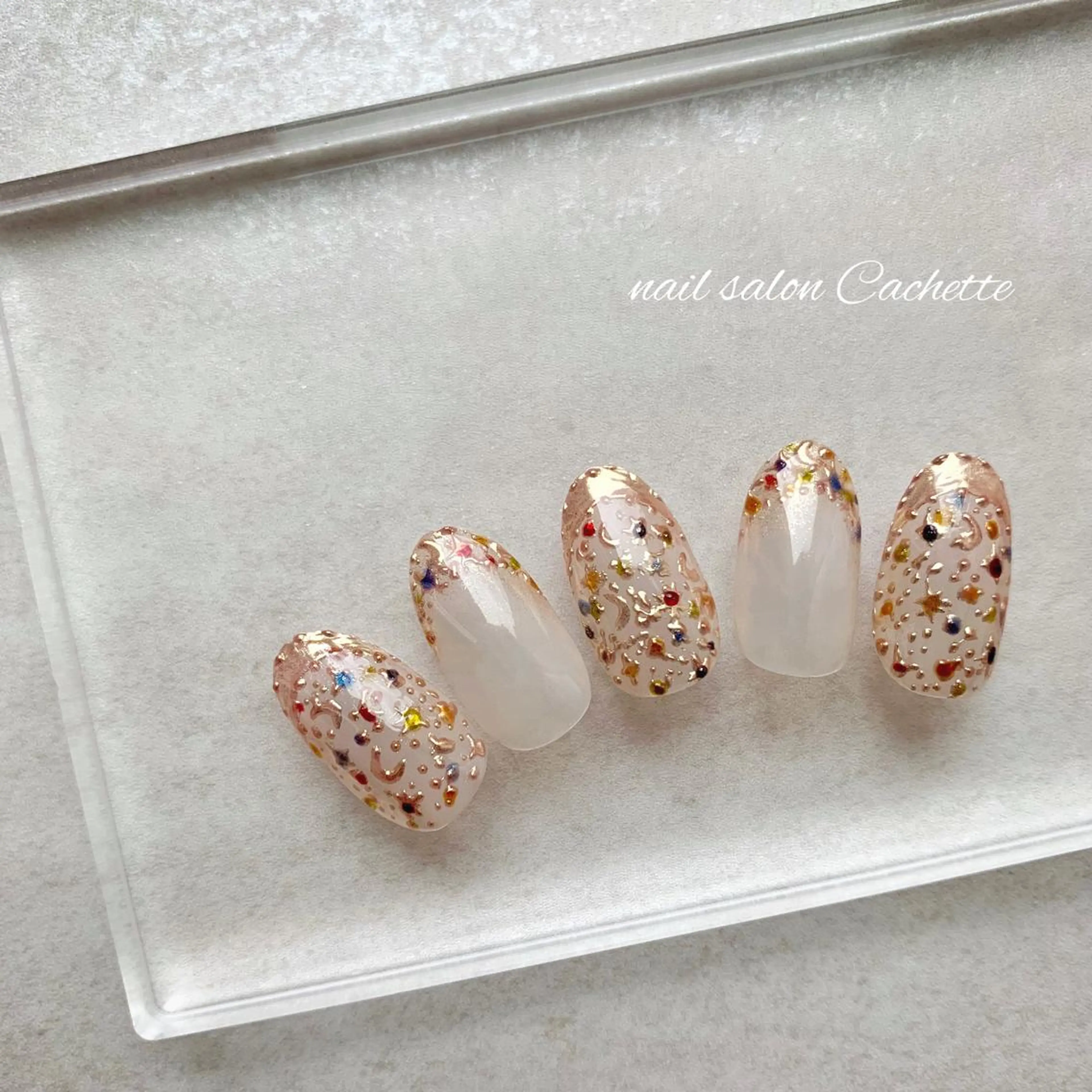 ネイル ✧Cachette✧ YUKARIのネイルデザイン