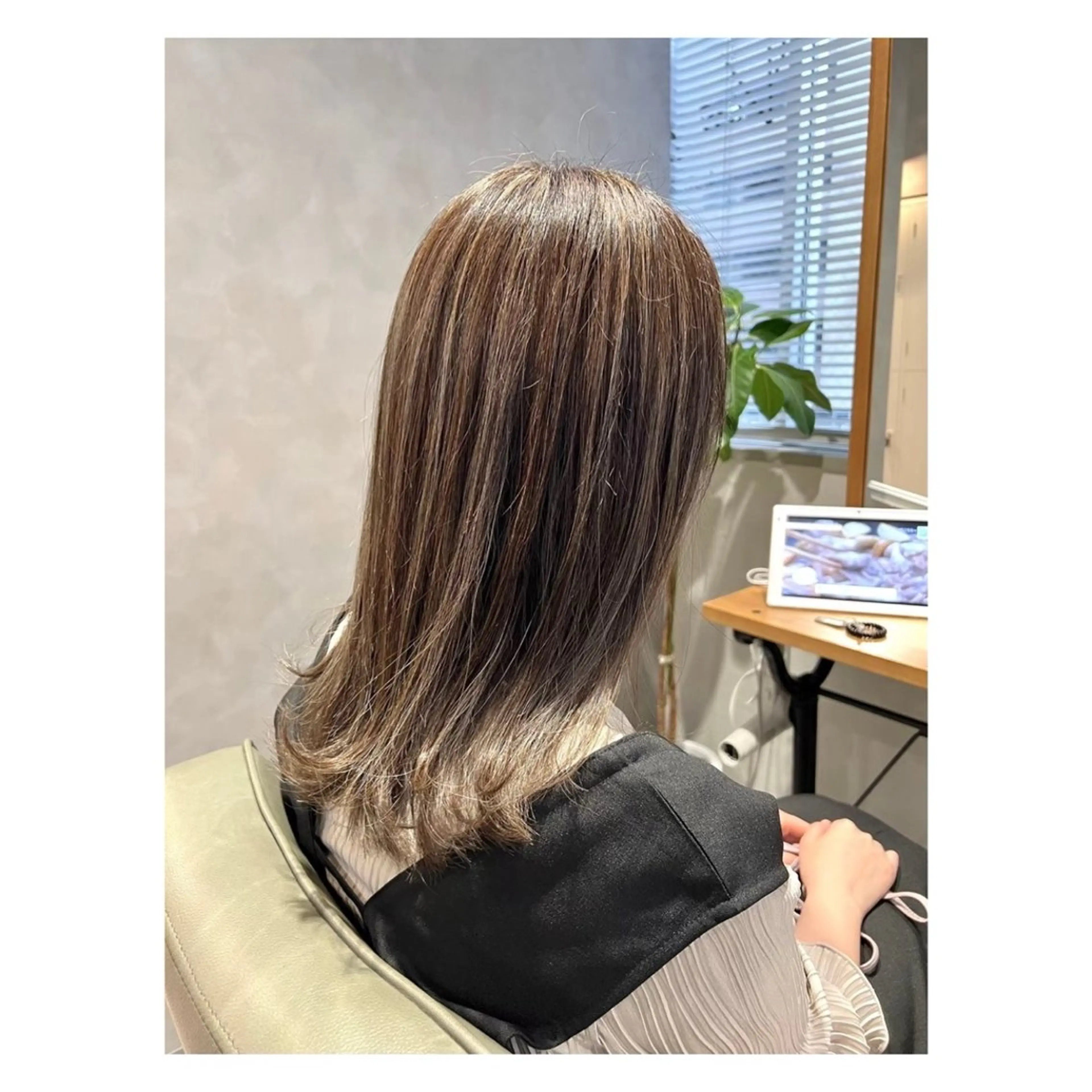 🦢ハイライト＋カラー＋コラーゲントリートメント🦢の写真