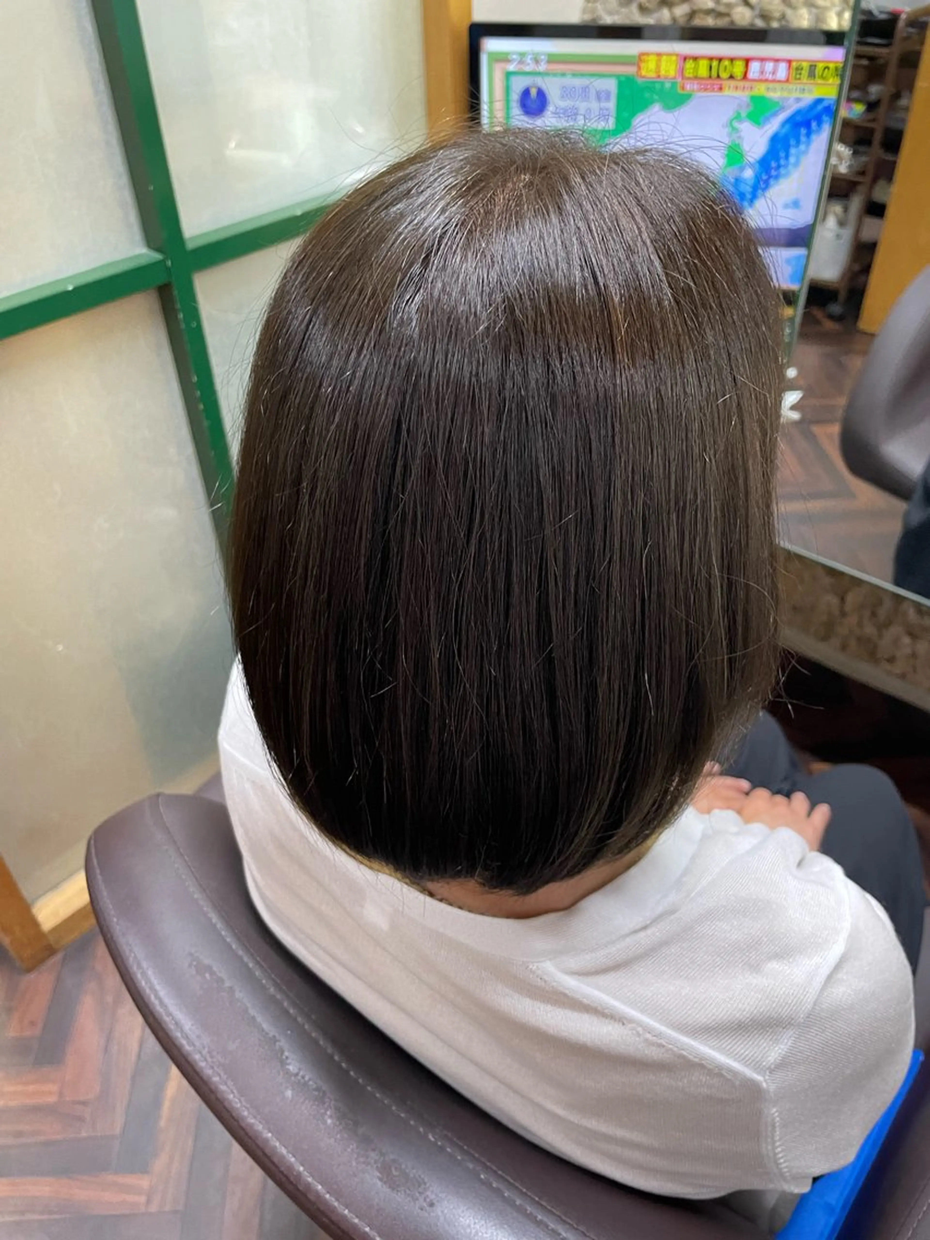 ミディアム カラー ブラウンカラー マットブラウン katae sayoriのヘアスタイル