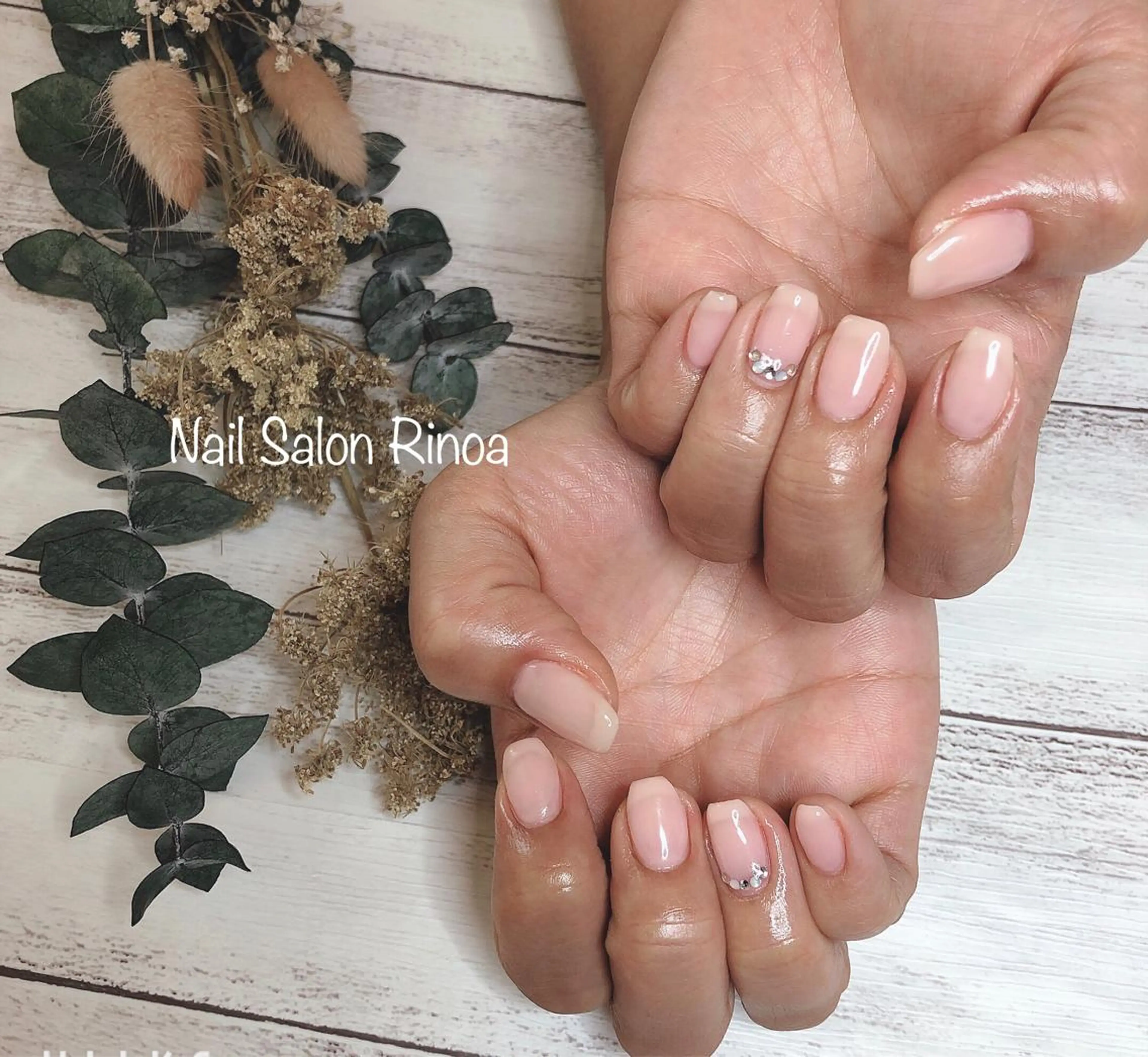 ネイル ストーンネイル Nail Salon Rinoaのネイルデザイン