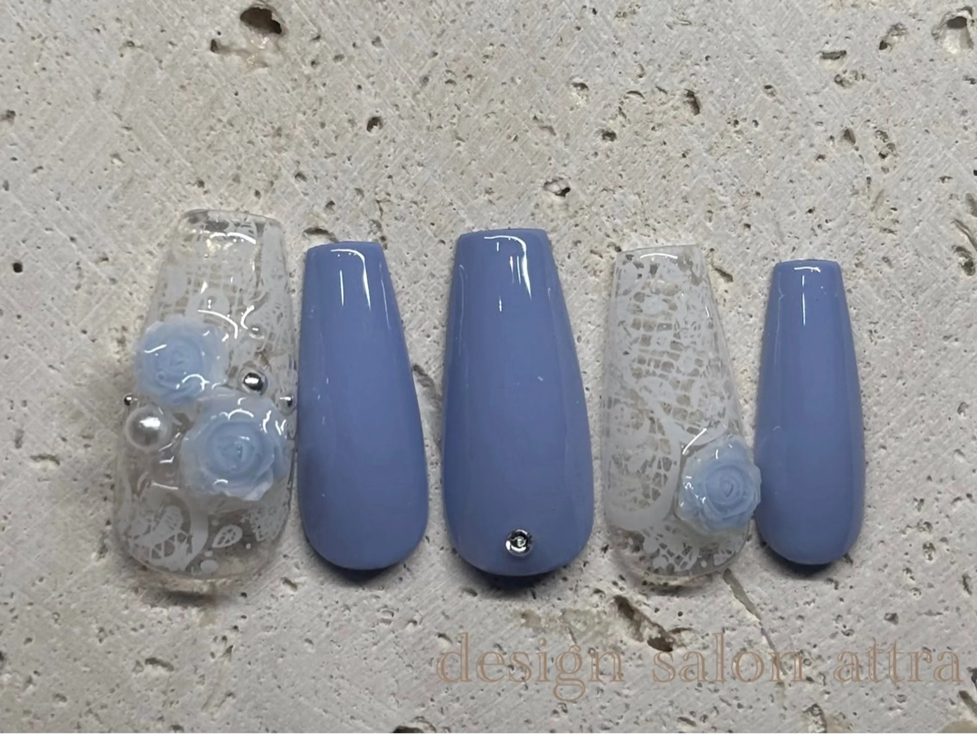 ネイル ハンドネイル . 未來のネイルデザイン