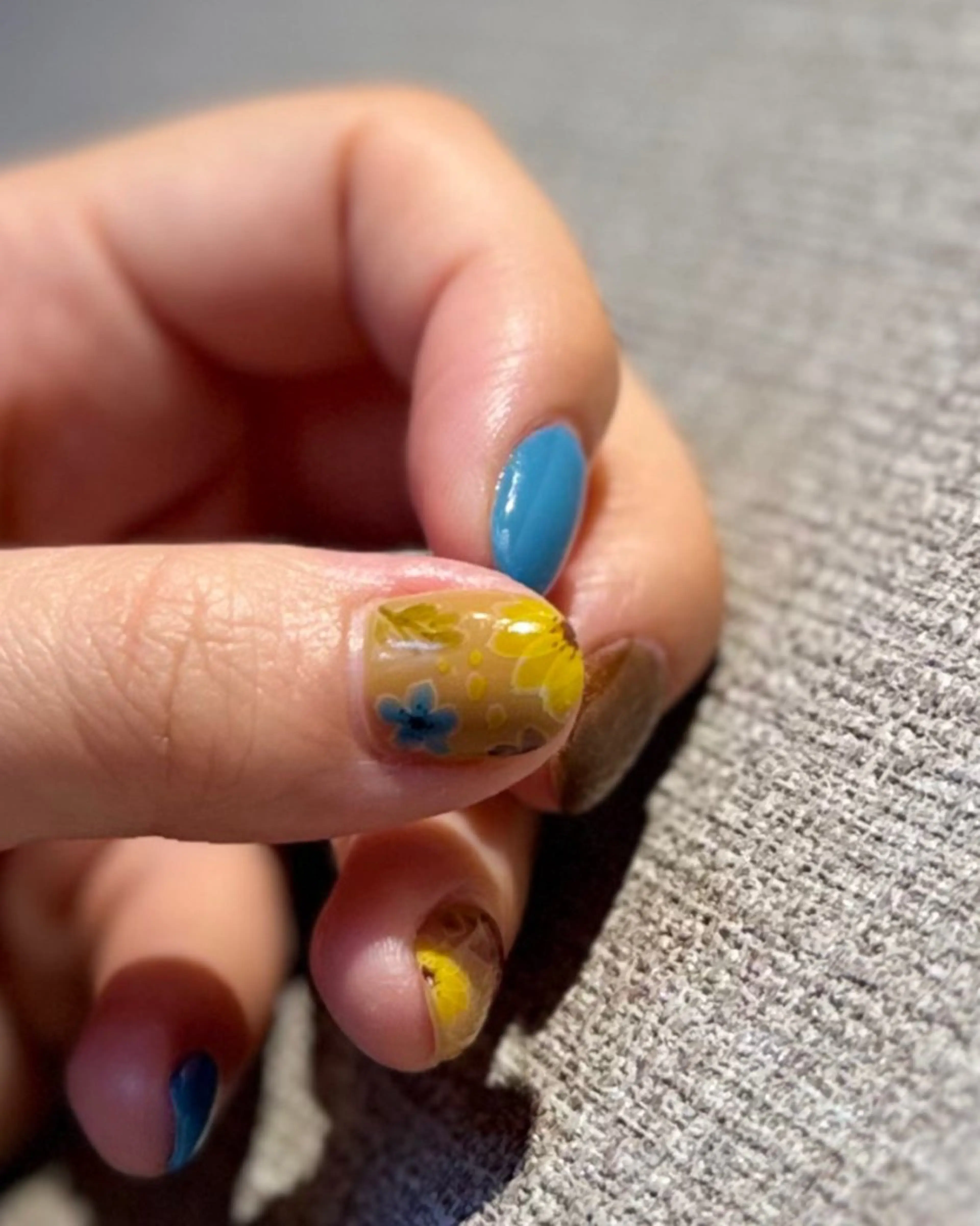 ネイル ハンドネイル ネイルメゾン石川橋 フジオカサキのネイルデザイン