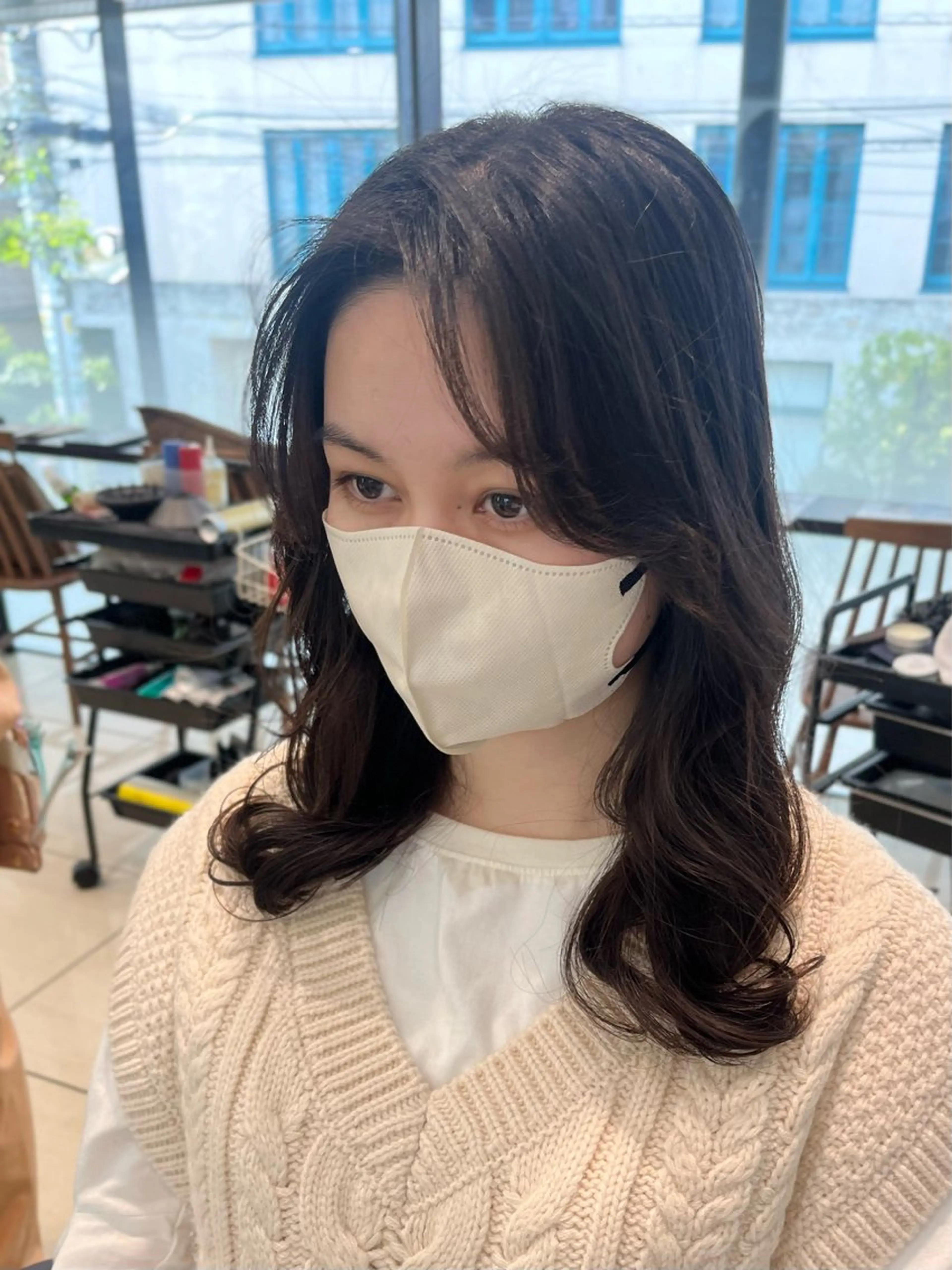 セミロング パーマ セミロングパーマ 韓国風ヘア タンバルモリパーマ 礒井メンキのヘアスタイル