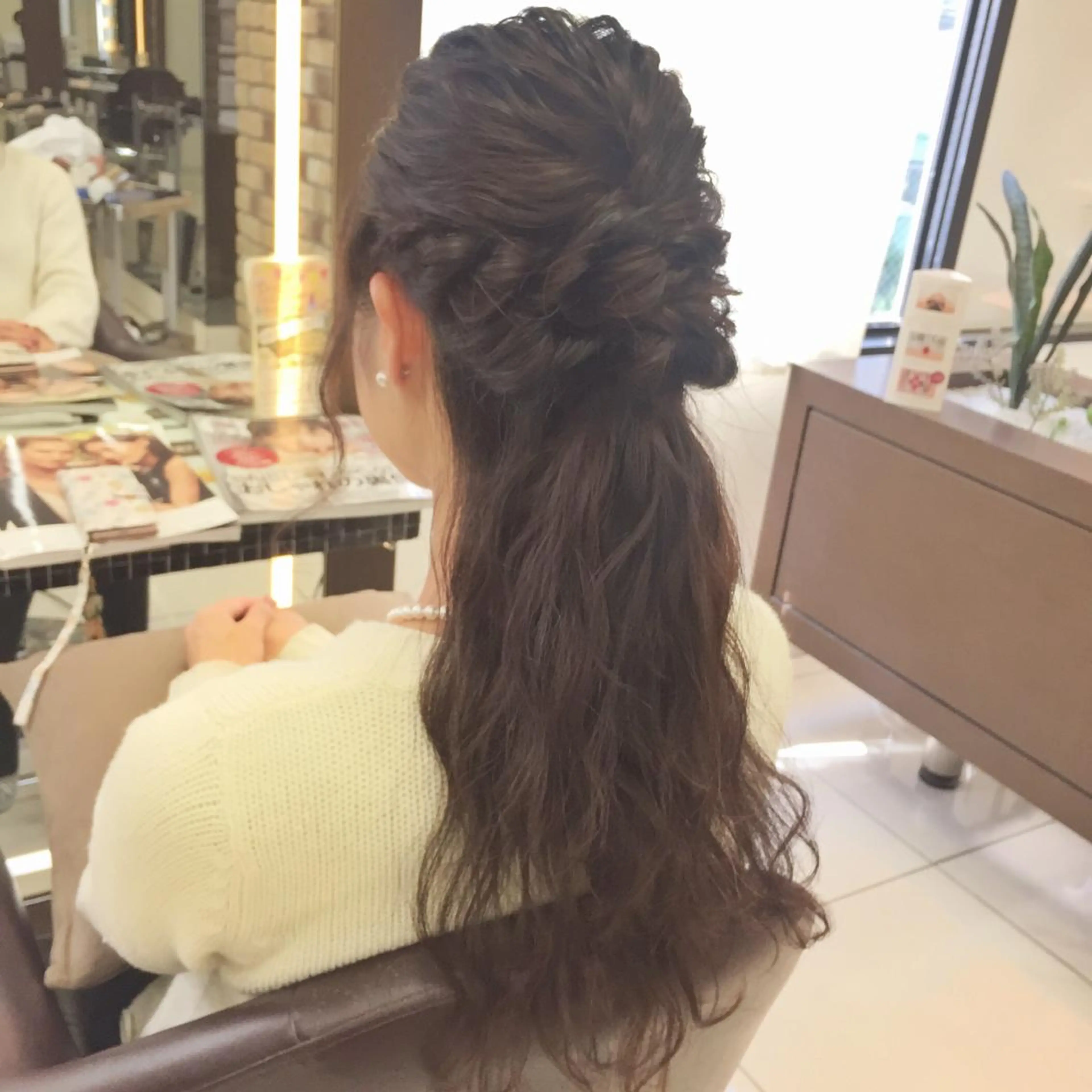 ロング ヘアアレンジ ハーフアップ 結婚式・ブライダル oggi +KENJE所属・大平 美沙のヘアスタイル