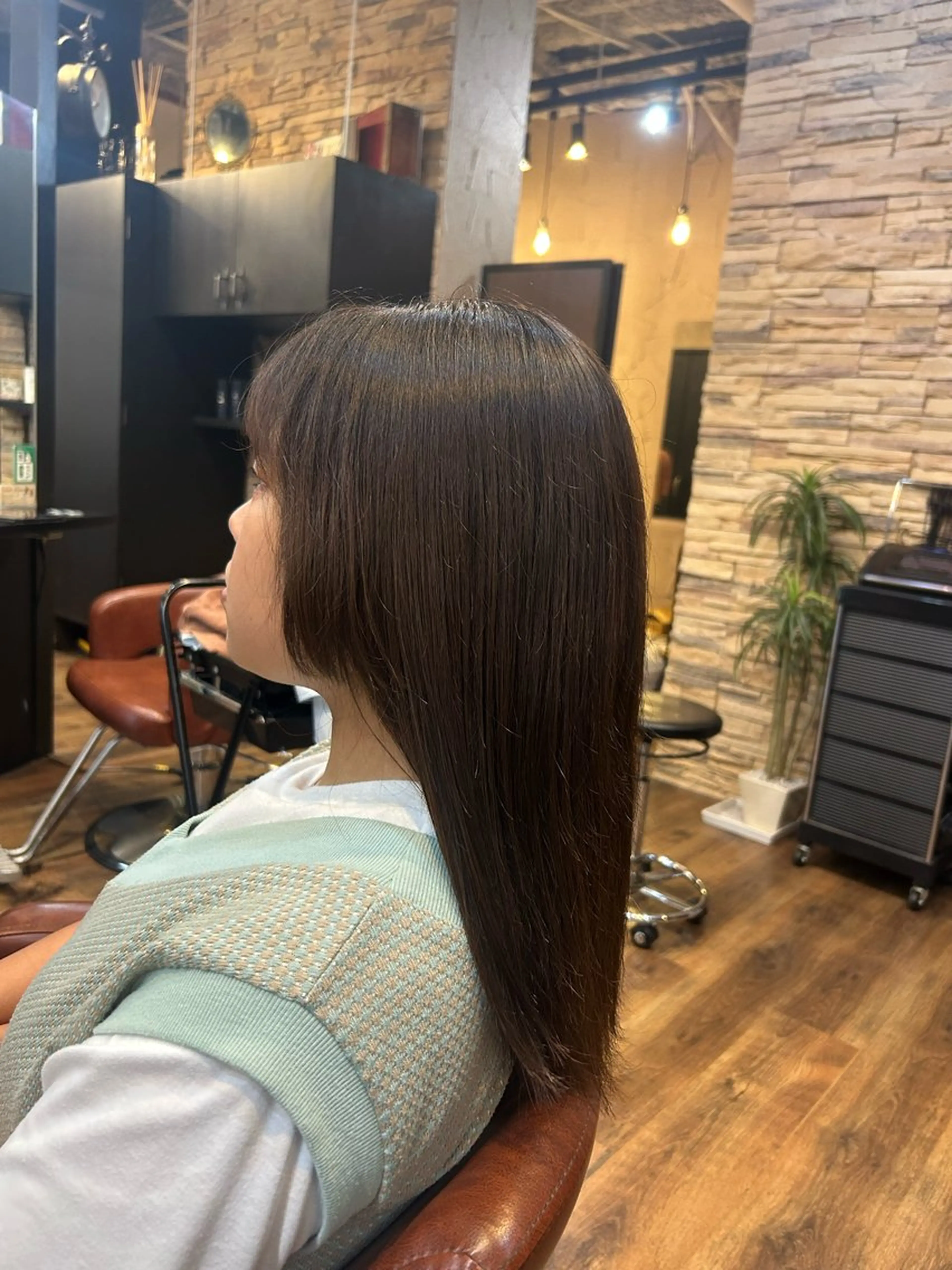 セミロング 姫カット 【ブリーチモデル募集 】サキ🫧のヘアスタイル