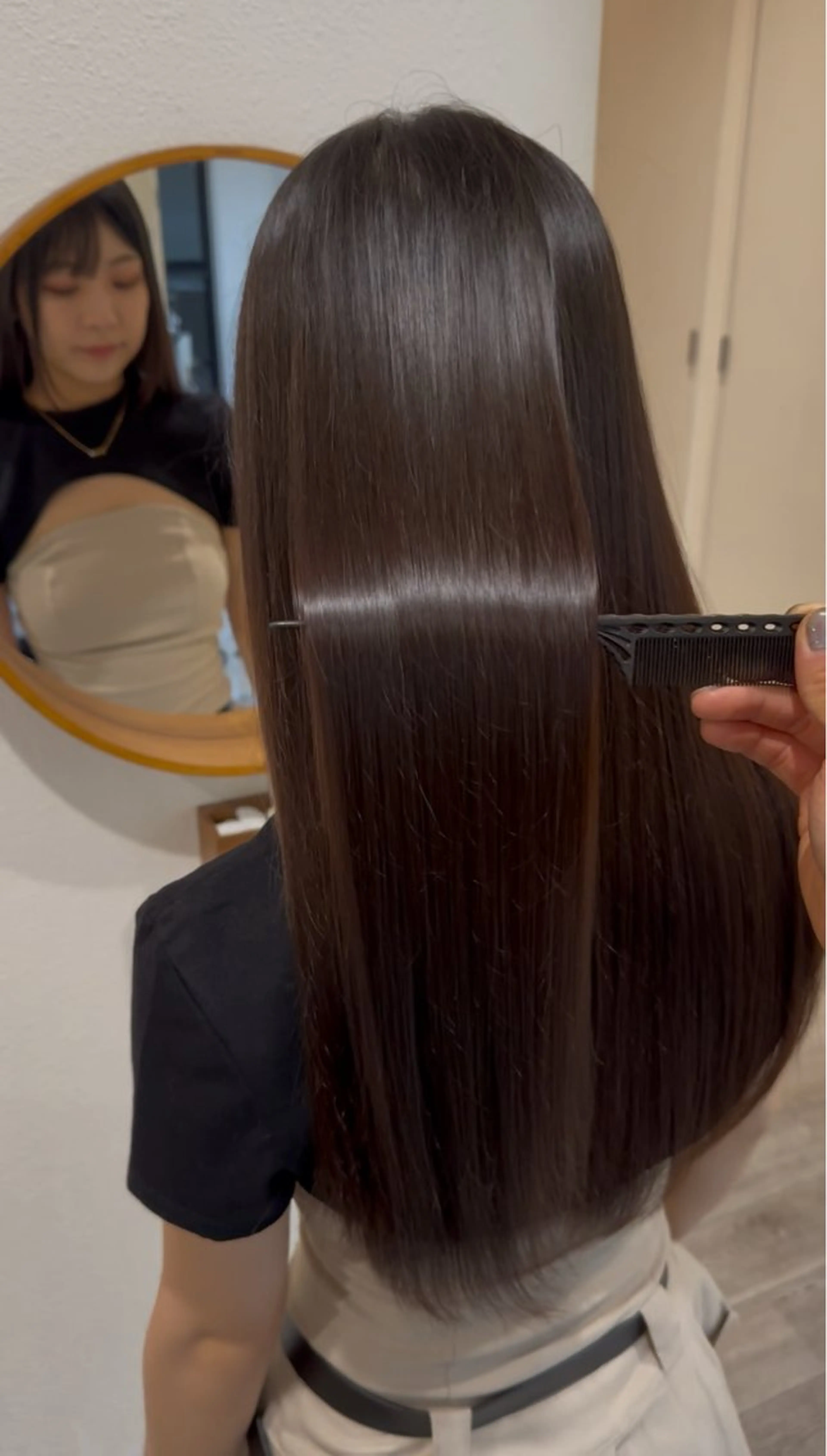 ロング 縮毛矯正 amber池袋所属・美髪矯正・ブリーチ 矯正🫧秋元ゆたかのヘアスタイル