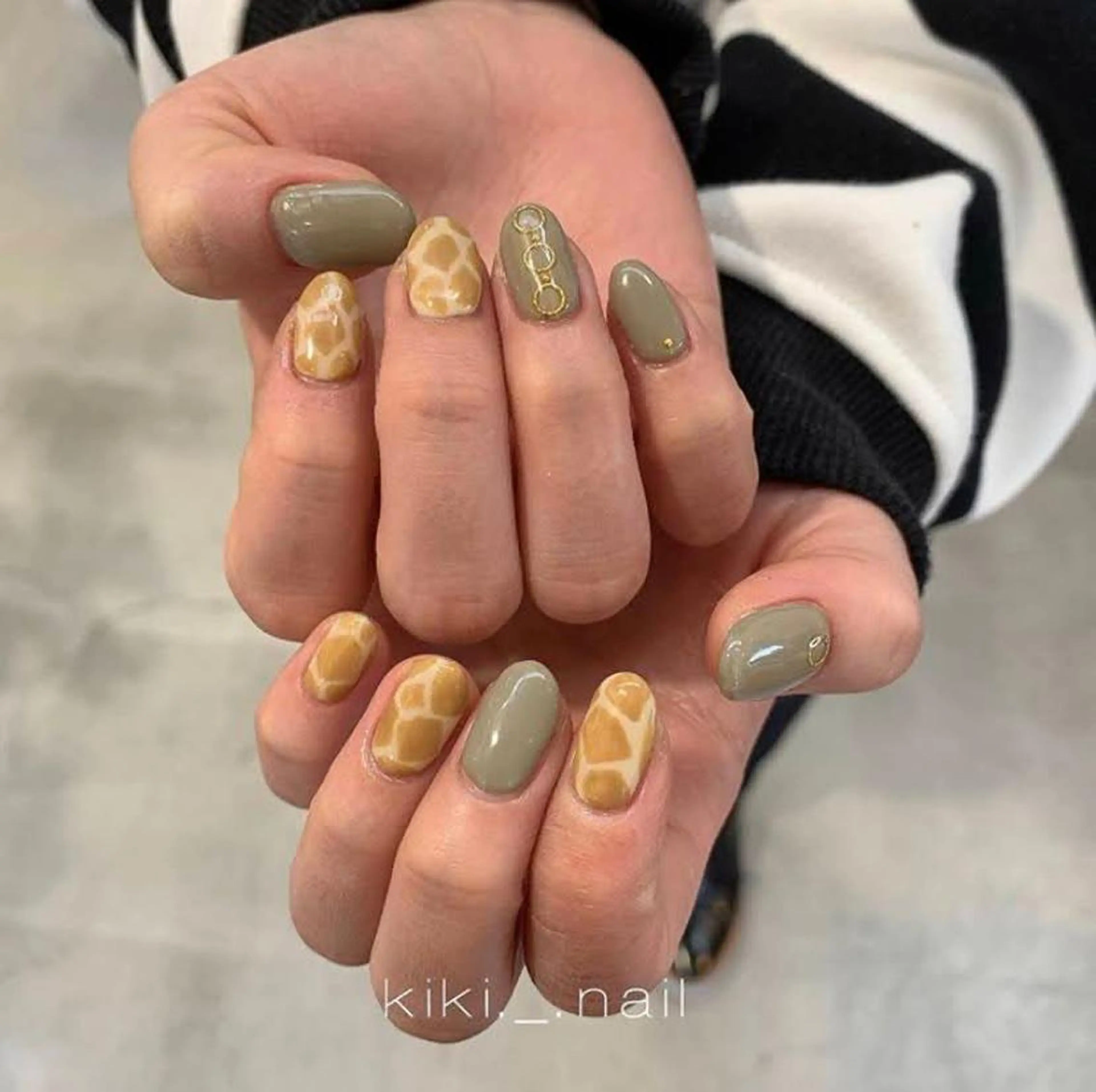 ネイル HAIR & FACE EDGE（エッジ）所属・kiki ._.nailのネイルデザイン