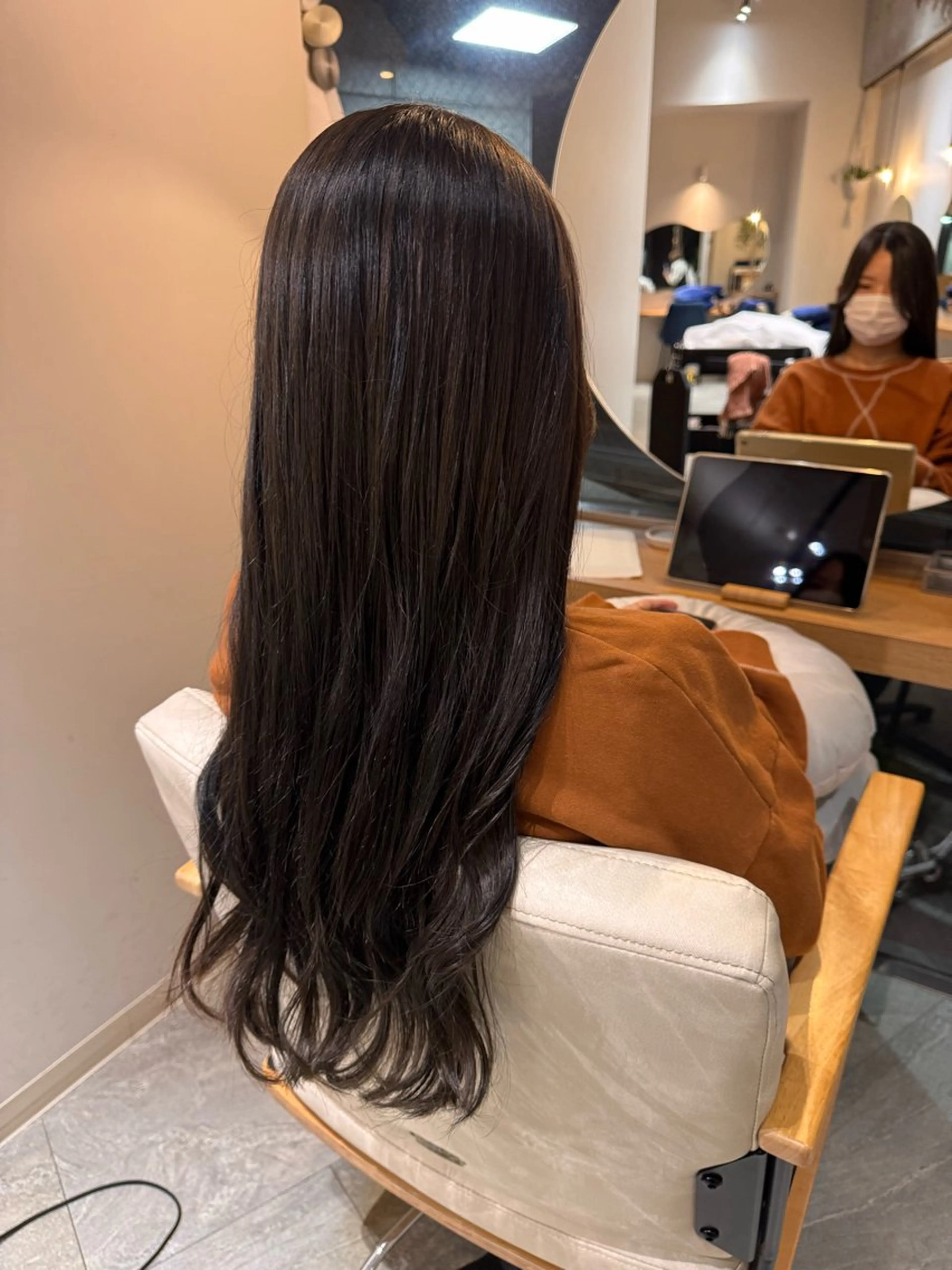 ロング カラー 《PARAGO緑橋》 内田美結のヘアスタイル