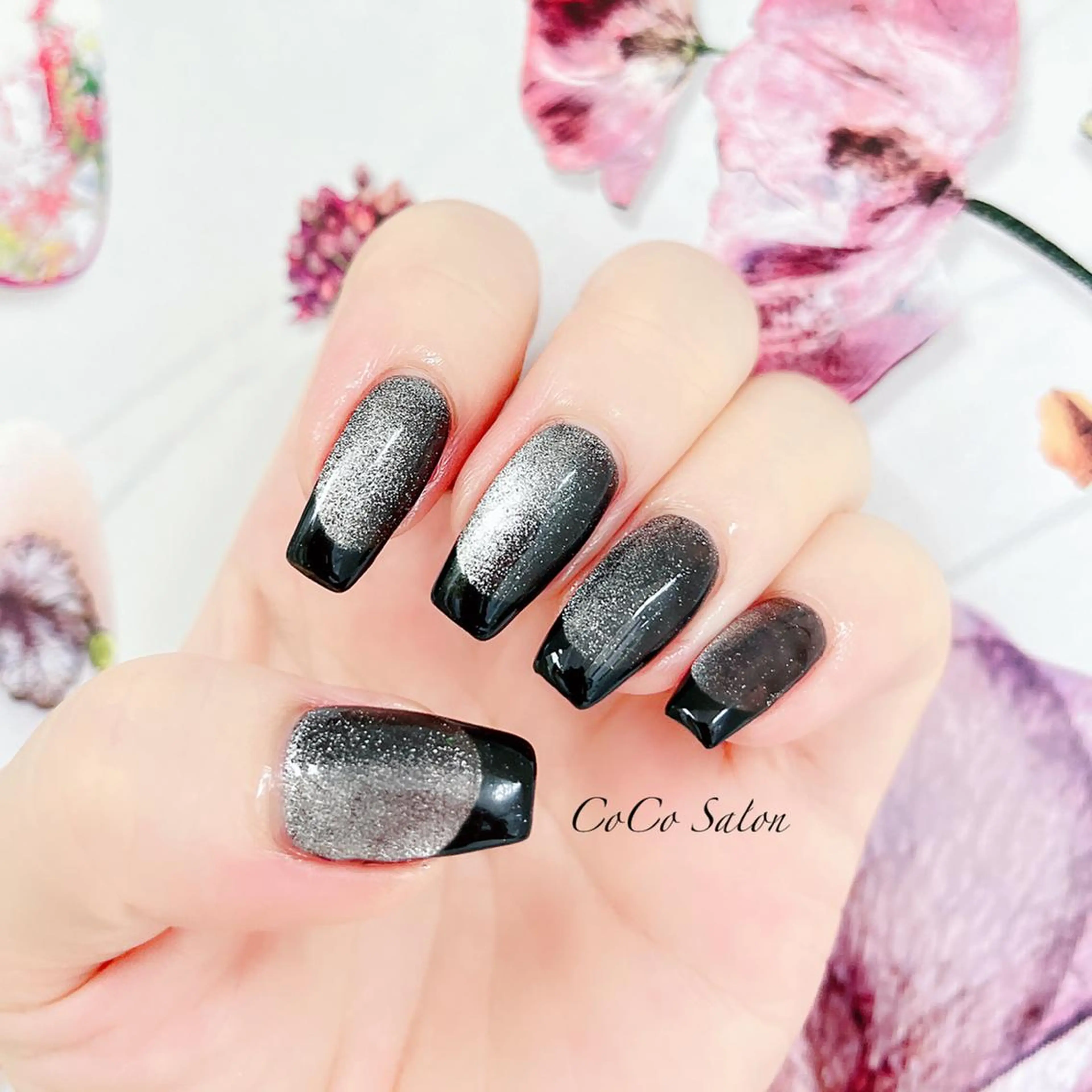 ネイル 成人式 長さ出し フレンチネイル ジェルネイル グラデーション ハンドネイル CoCoSalon ネイル/まつ毛予約のネイルデザイン