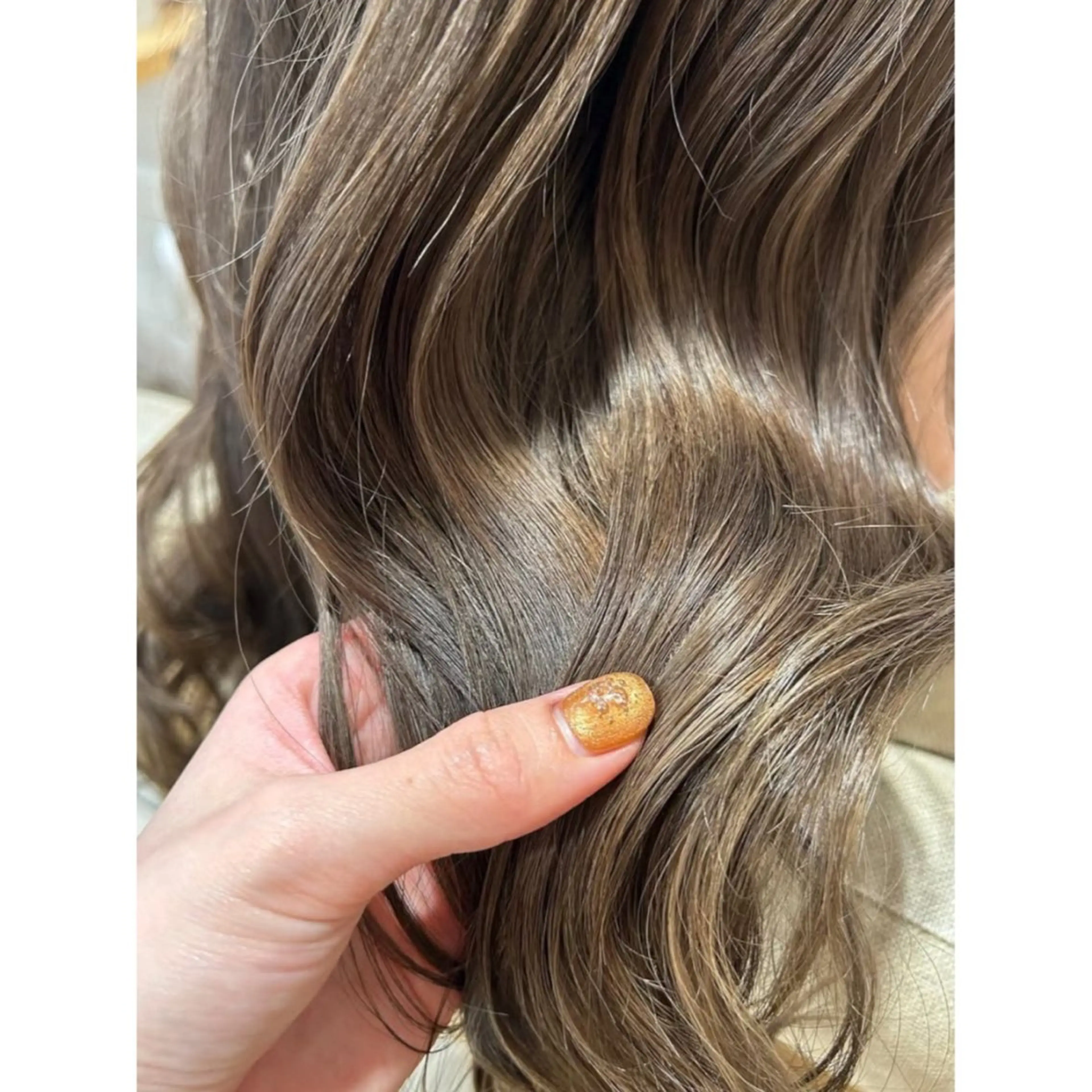 ロング カラー ベージュカラー ブリーチ 透明感カラー ダブルカラー ハイライトカラー カット ヘアカラー Mplus  二子玉川所属・◎かしま◎暖色ｶﾗｰ /ﾒﾝｽﾞﾊﾟｰﾏのヘアスタイル