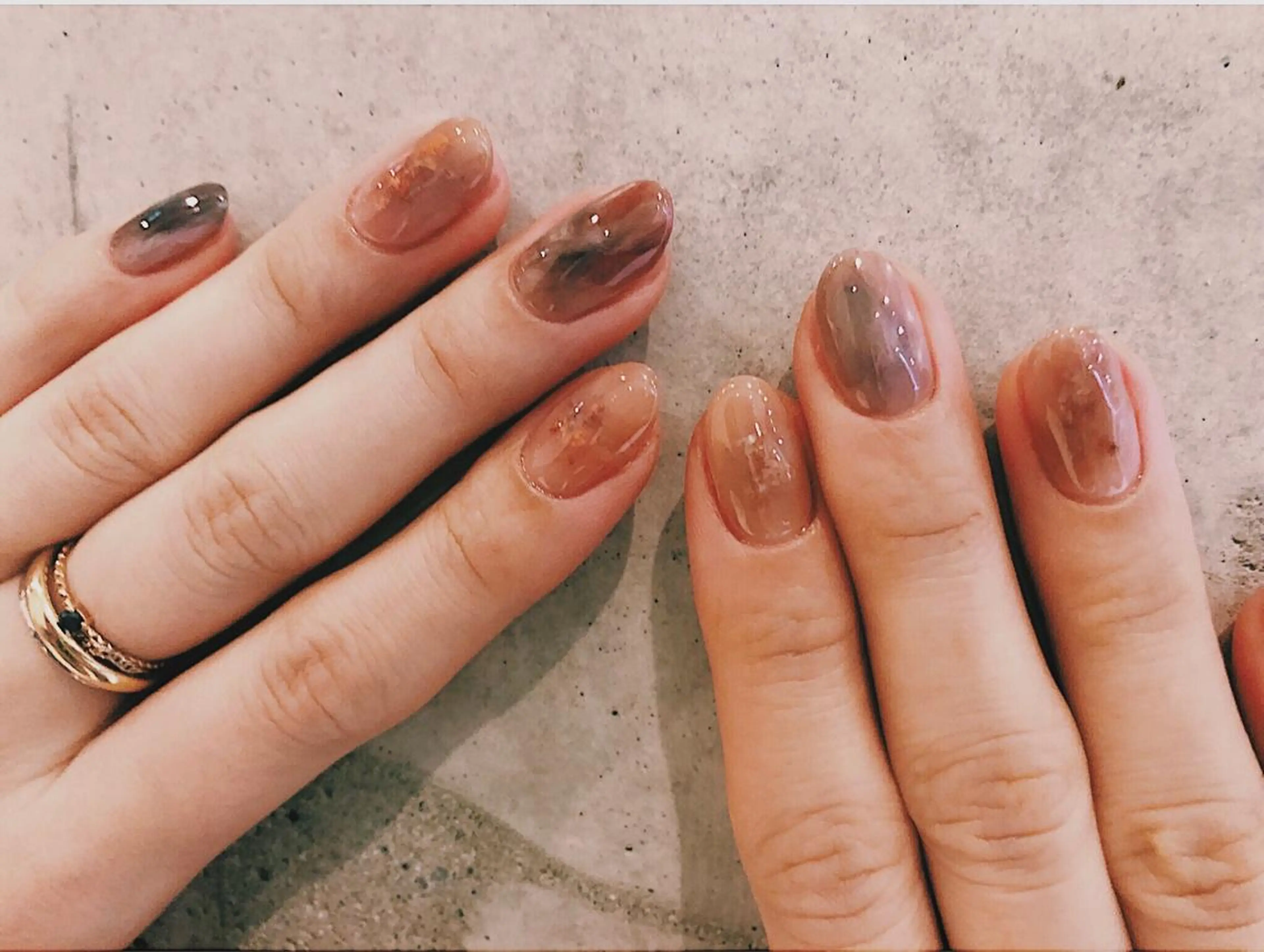 ショート カラー ネイル マツエク・マツパ ハンドネイル illum hicariのネイルデザイン