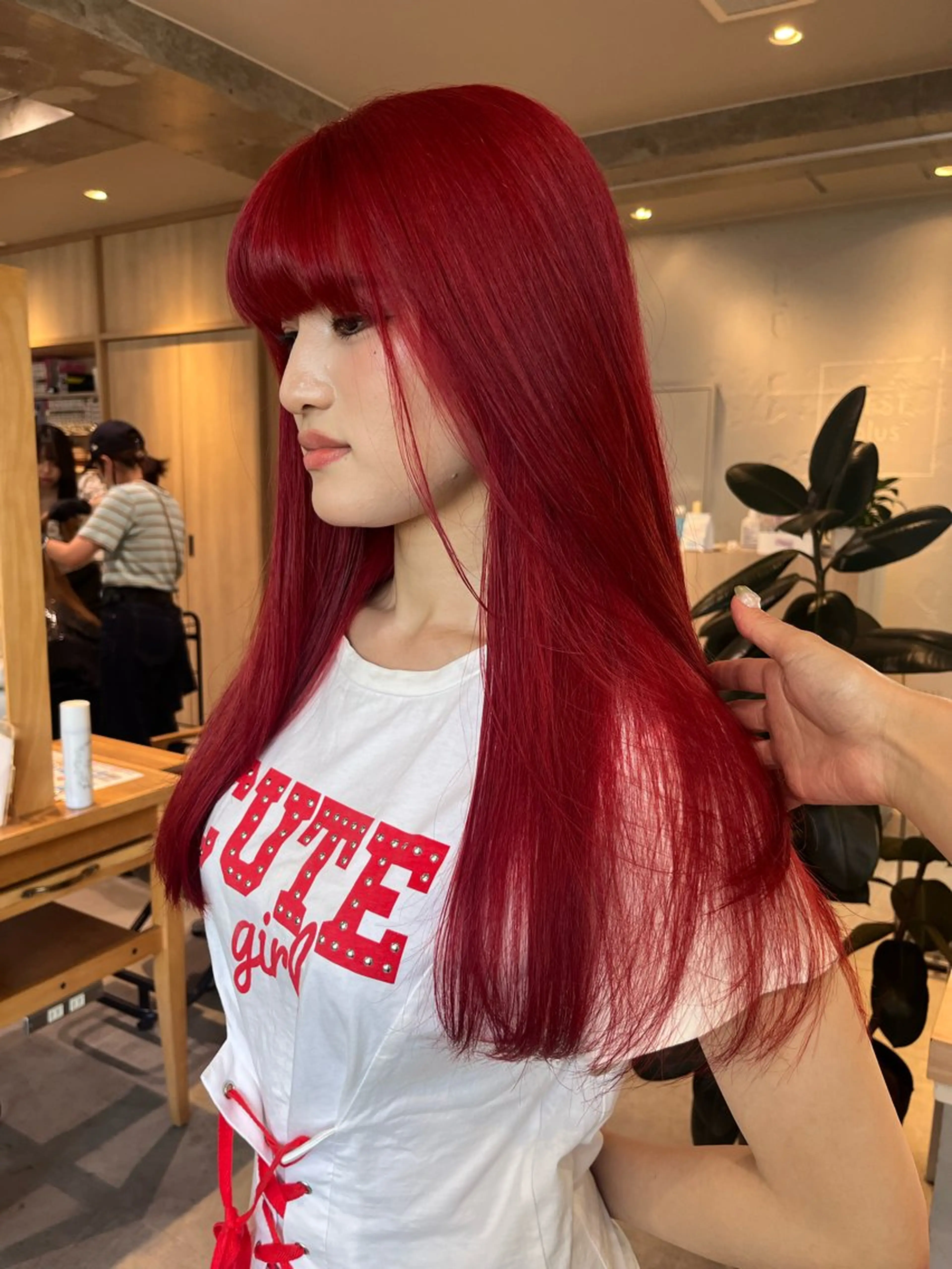 ロング カラー ヘアカラー オタク美容師🛍/ 酸性ストレート/艶髪のヘアスタイル