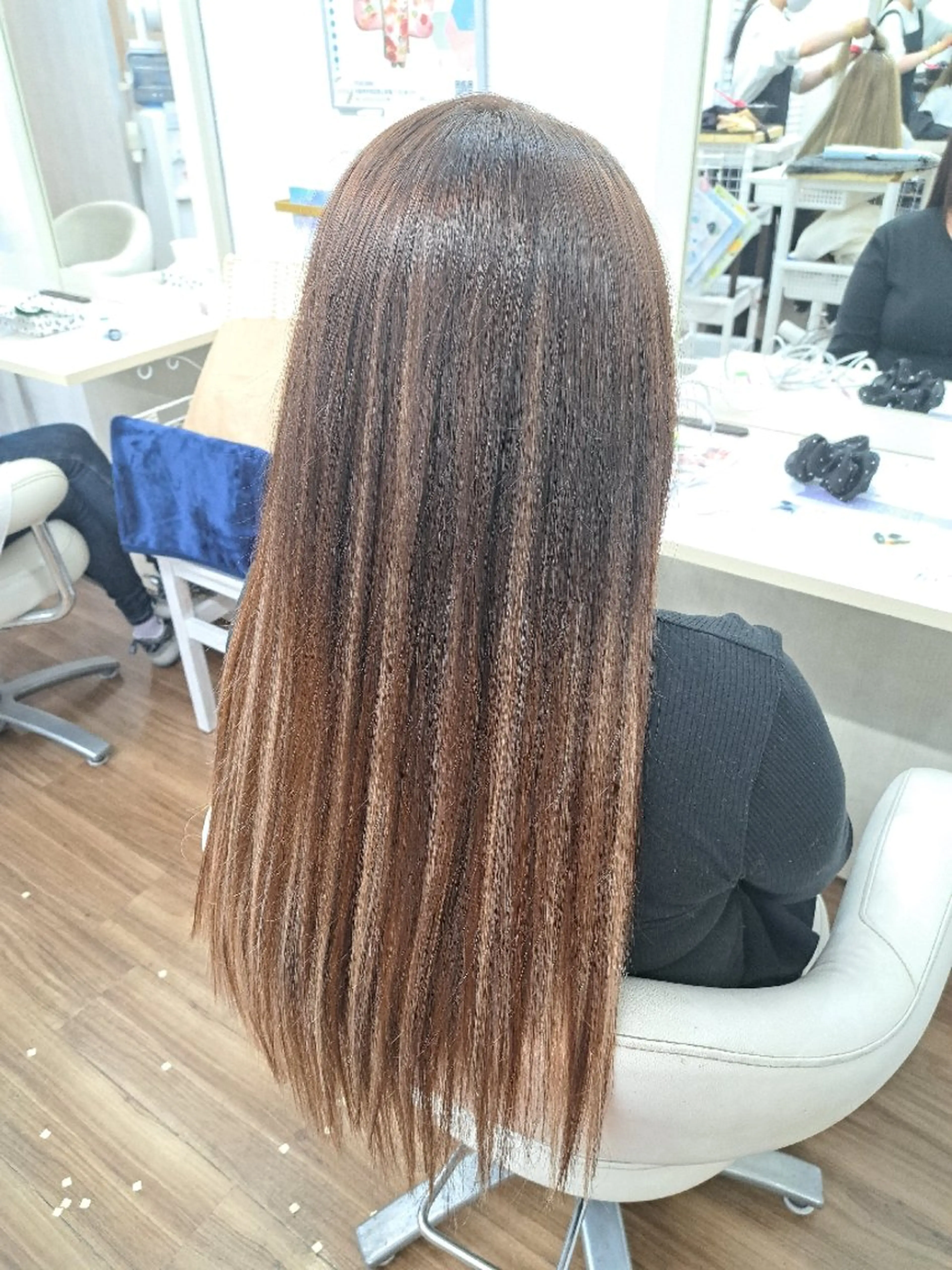 ロング カラー ハイライトカラー エクステ ハイライト ヘアカラー トリートメント エクステ GLOSS❤︎ Harunaのヘアスタイル