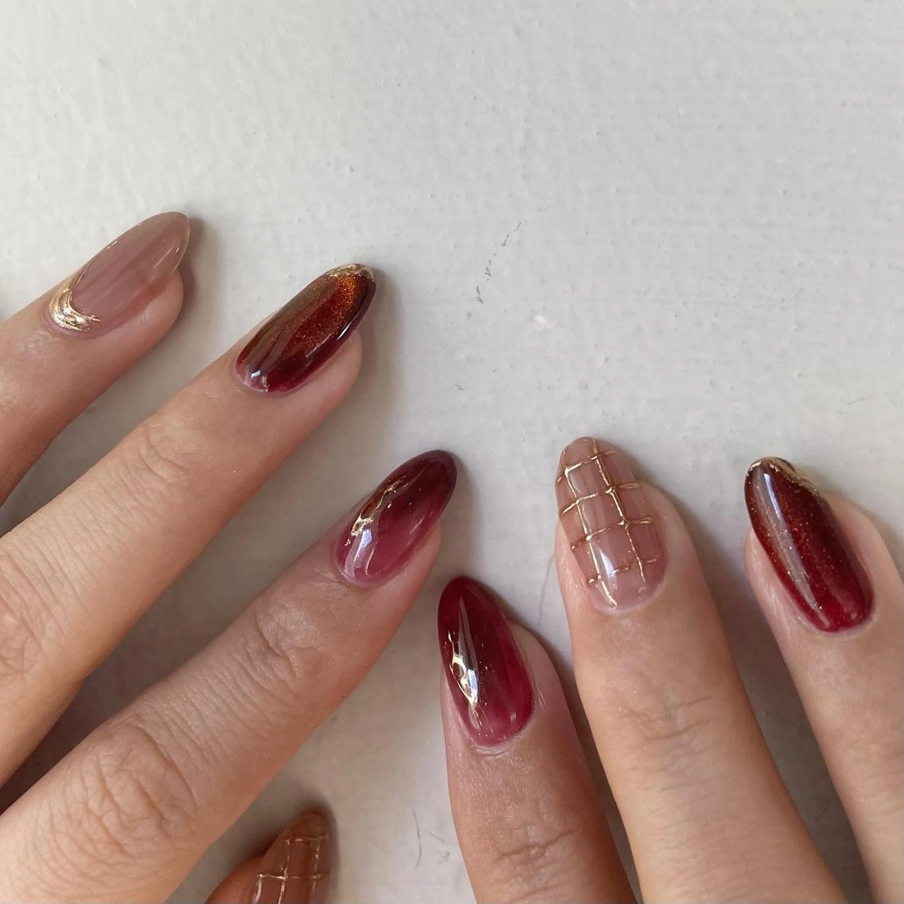 ネイル ボルドー cachette mのネイルデザイン