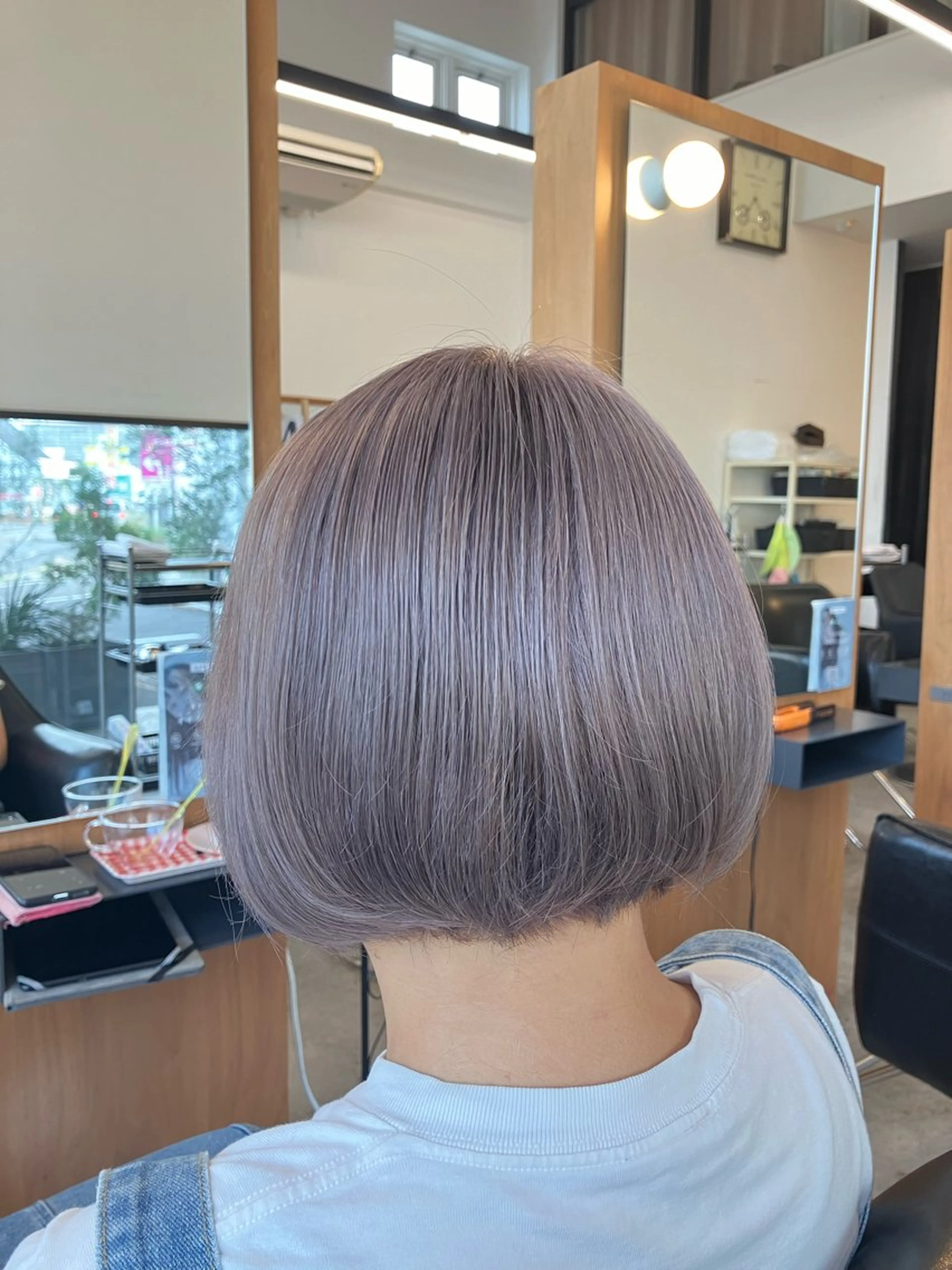 ショート カラー 夏賀 聡史のヘアスタイル