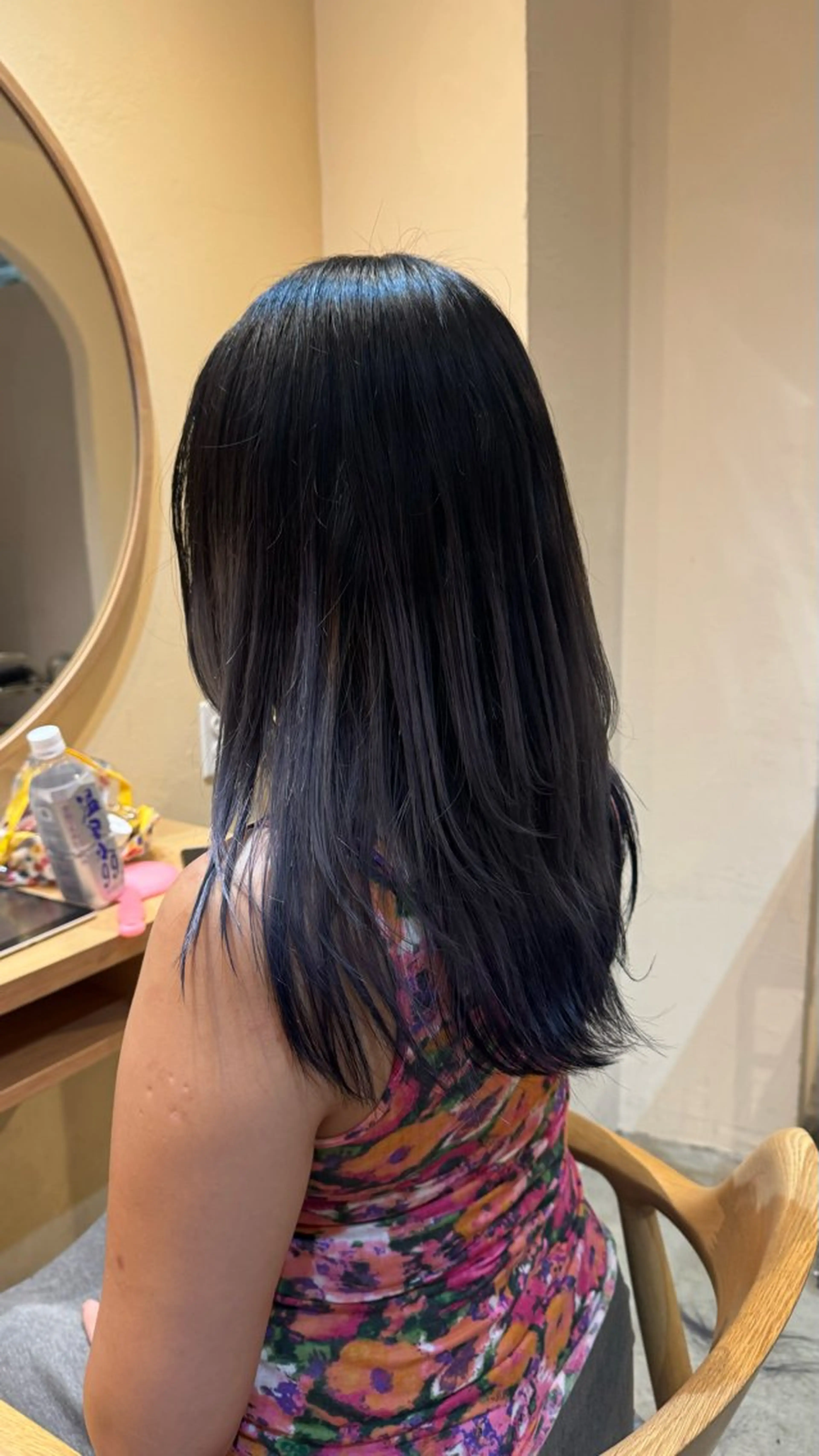 セミロング 透明感カラー/ MIOのヘアスタイル