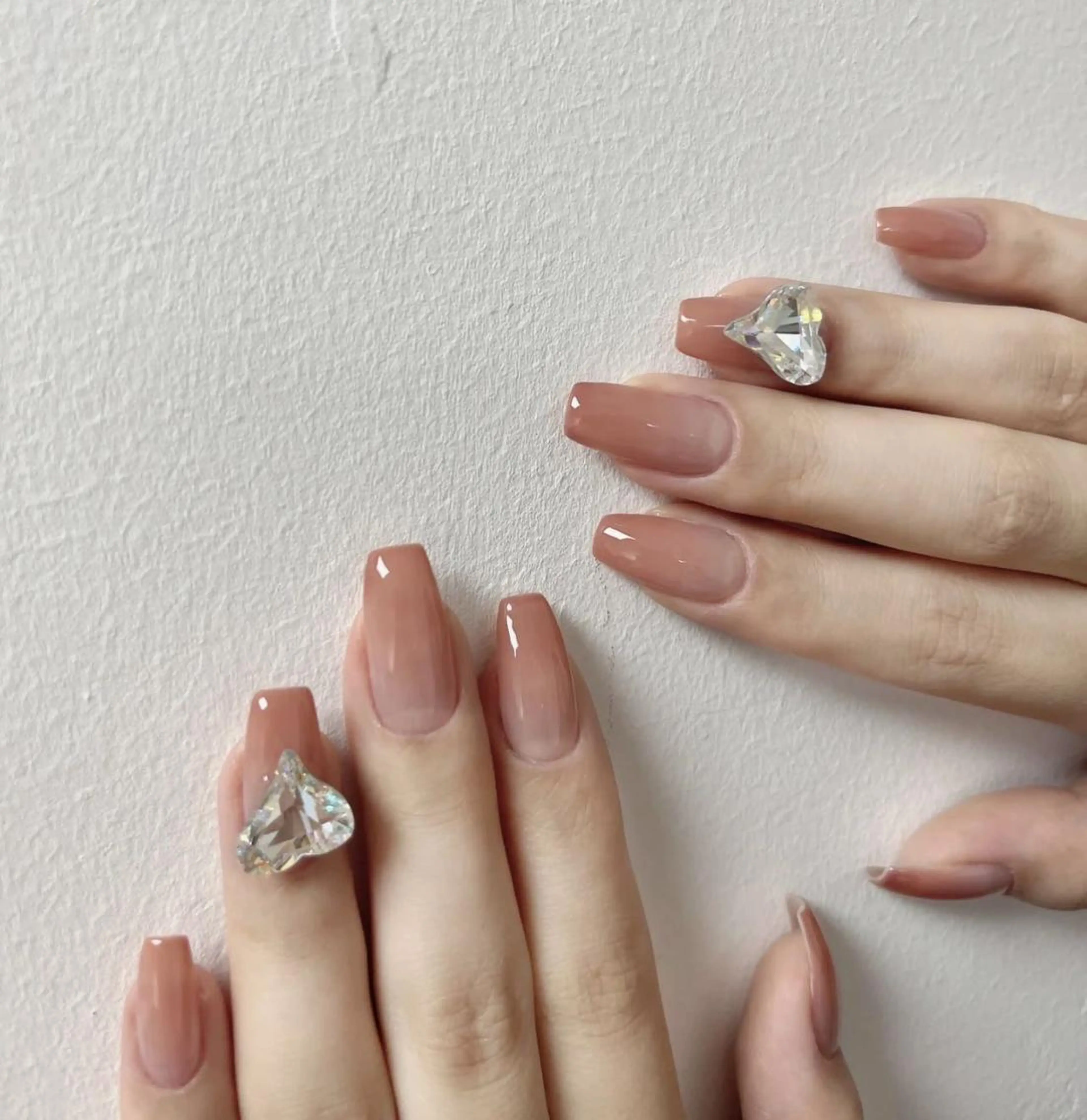 ネイル 長さ出し ネイルチップ Queens momoのネイルデザイン