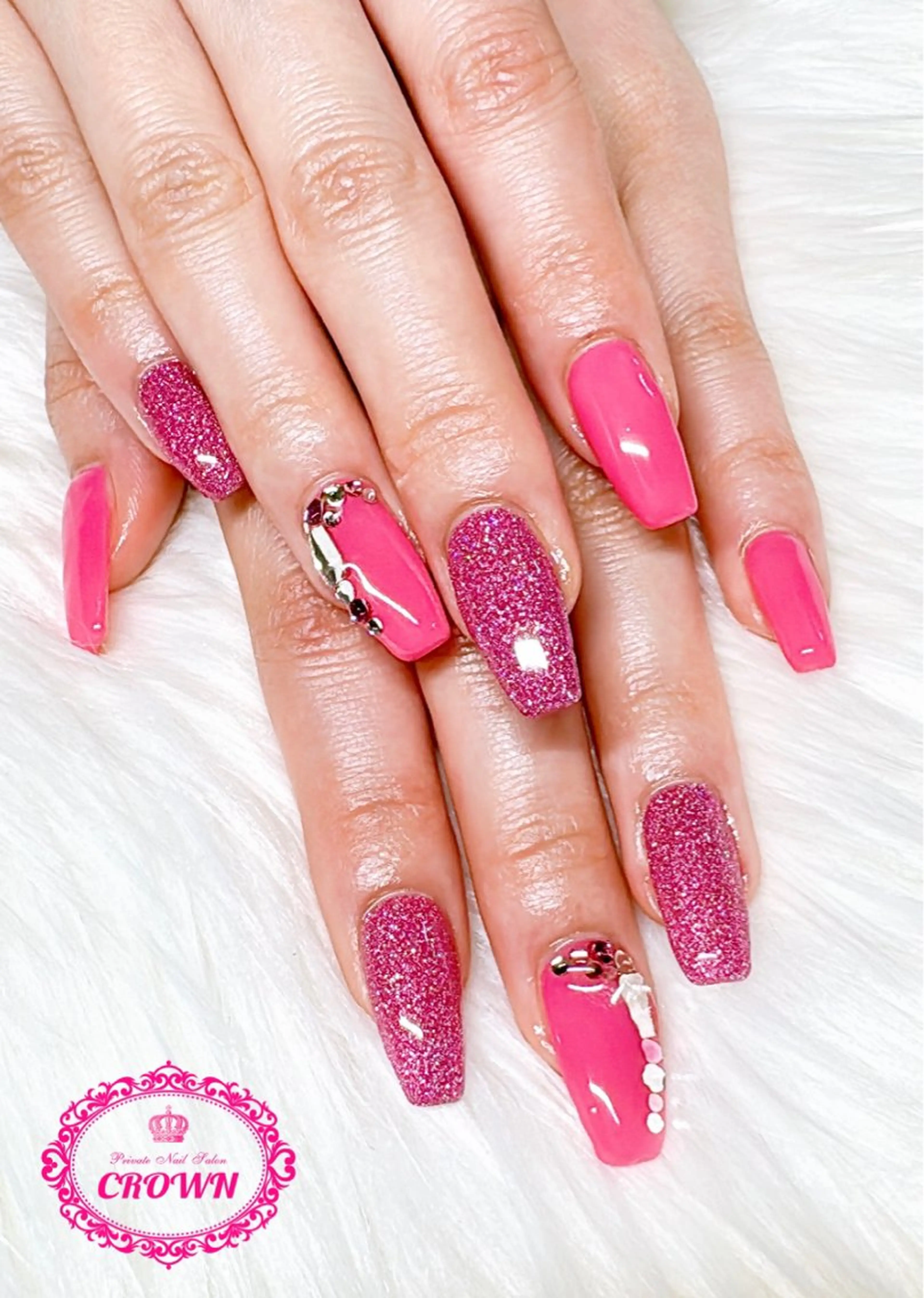 ネイル CROWN プライベートサロンのネイルデザイン