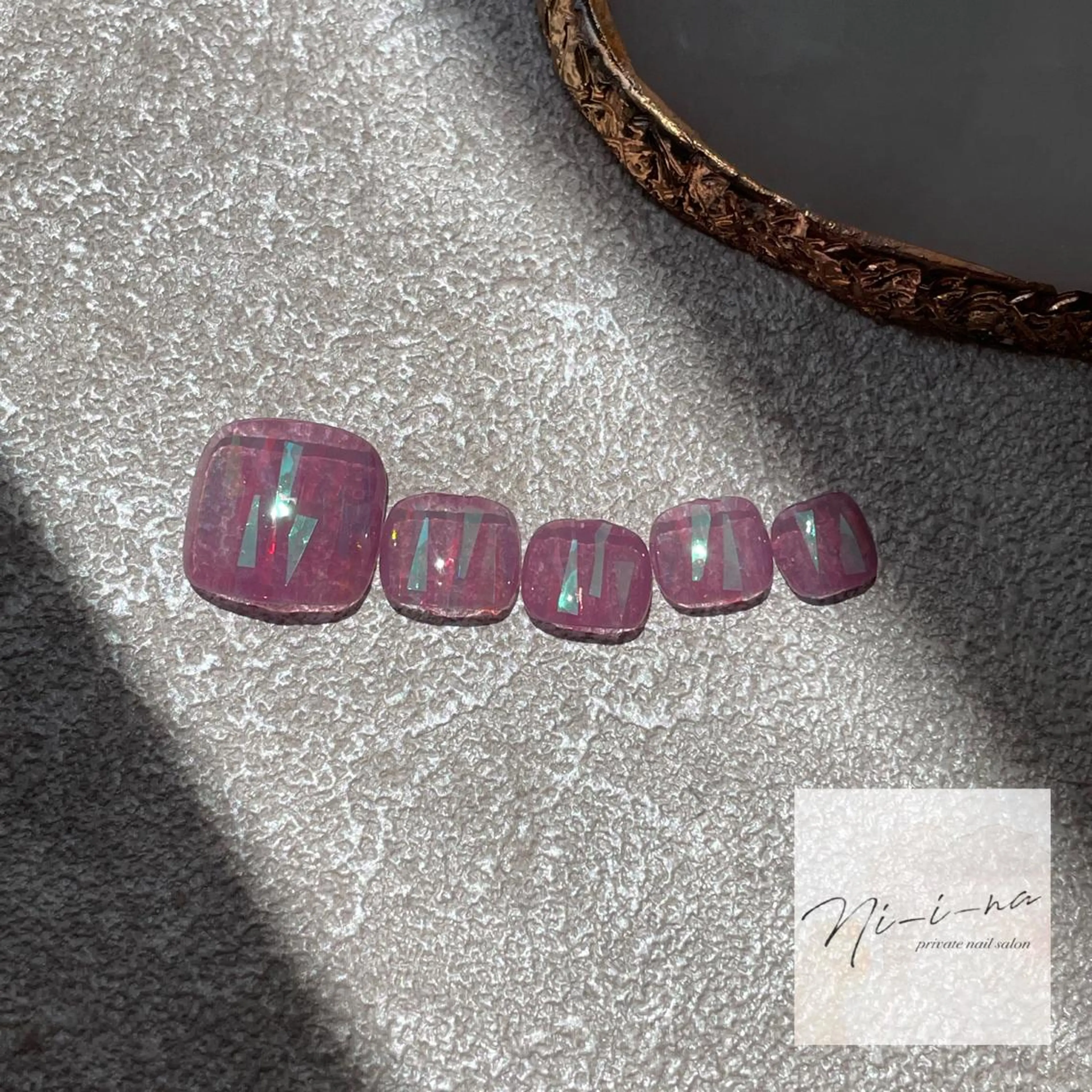 ネイル オーロラネイル フットネイル フットネイル nail salon Ni-i-naのネイルデザイン